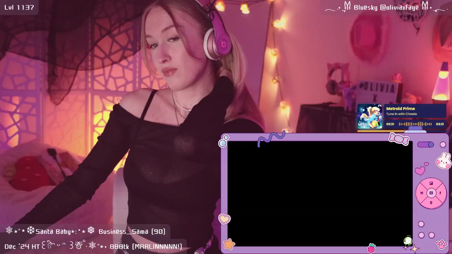 Gallery image thumbnail from OliviaxFaye's myfreecams stream on, 12/07/2024, 06:00 image 9 of 20