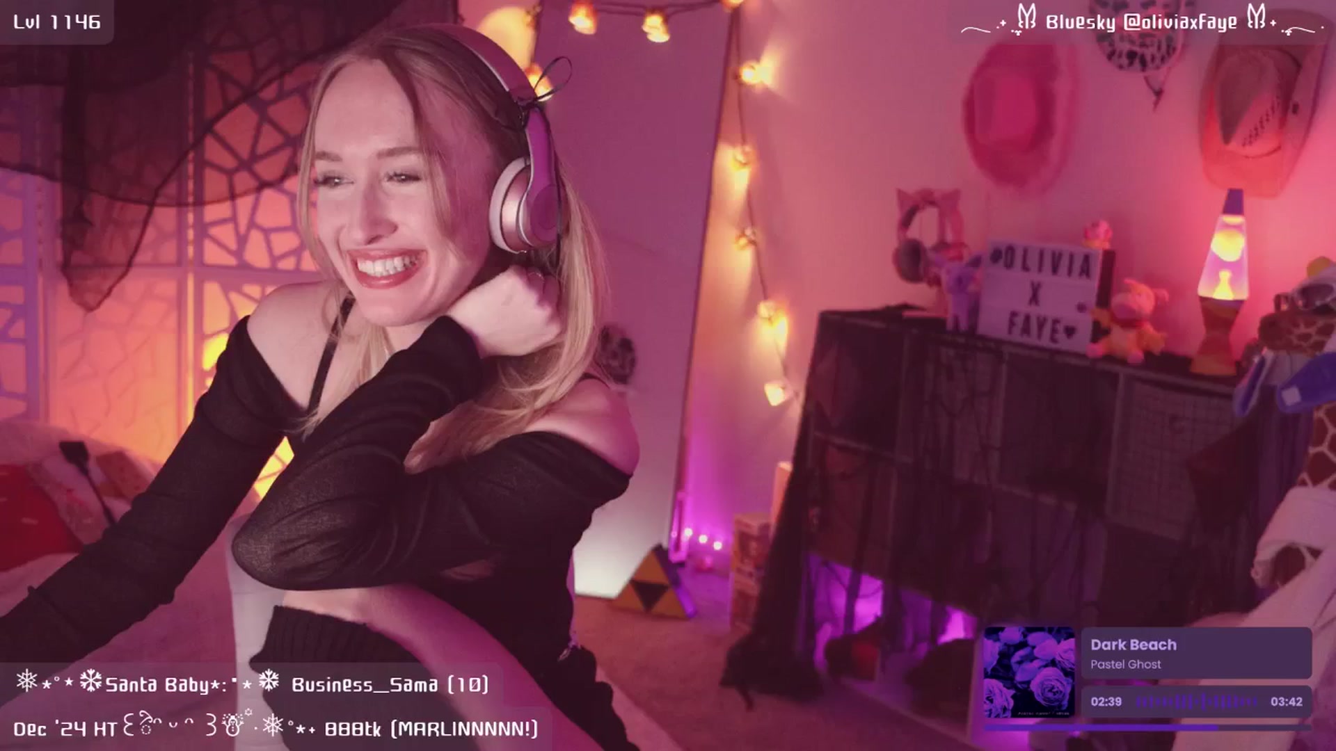 Gallery image thumbnail from OliviaxFaye's myfreecams stream on, 12/07/2024, 06:00 image 1 of 20