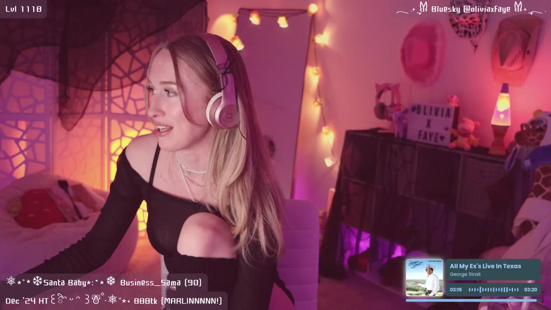 Gallery image thumbnail from OliviaxFaye's myfreecams stream on, 12/07/2024, 06:00 image 19 of 20