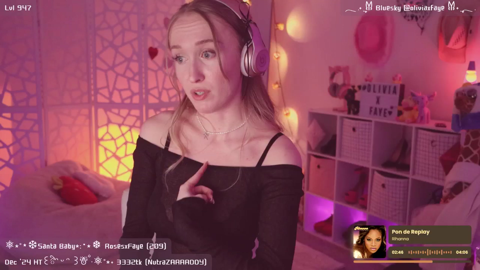 Gallery image thumbnail from OliviaxFaye's myfreecams stream on, 12/14/2024, 07:49 image 15 of 20
