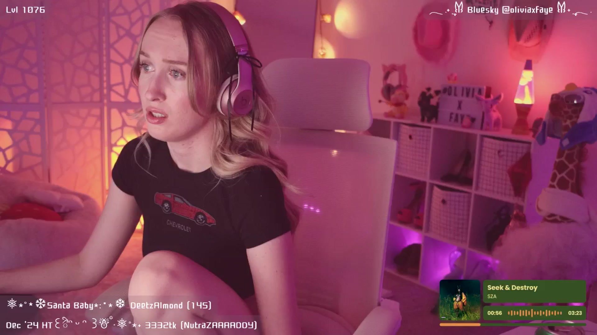 Gallery image thumbnail from OliviaxFaye's myfreecams stream on, 12/21/2024, 06:41 image 14 of 20
