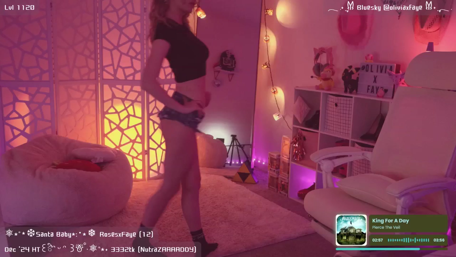 Gallery image thumbnail from OliviaxFaye's myfreecams stream on, 12/21/2024, 06:41 image 1 of 20
