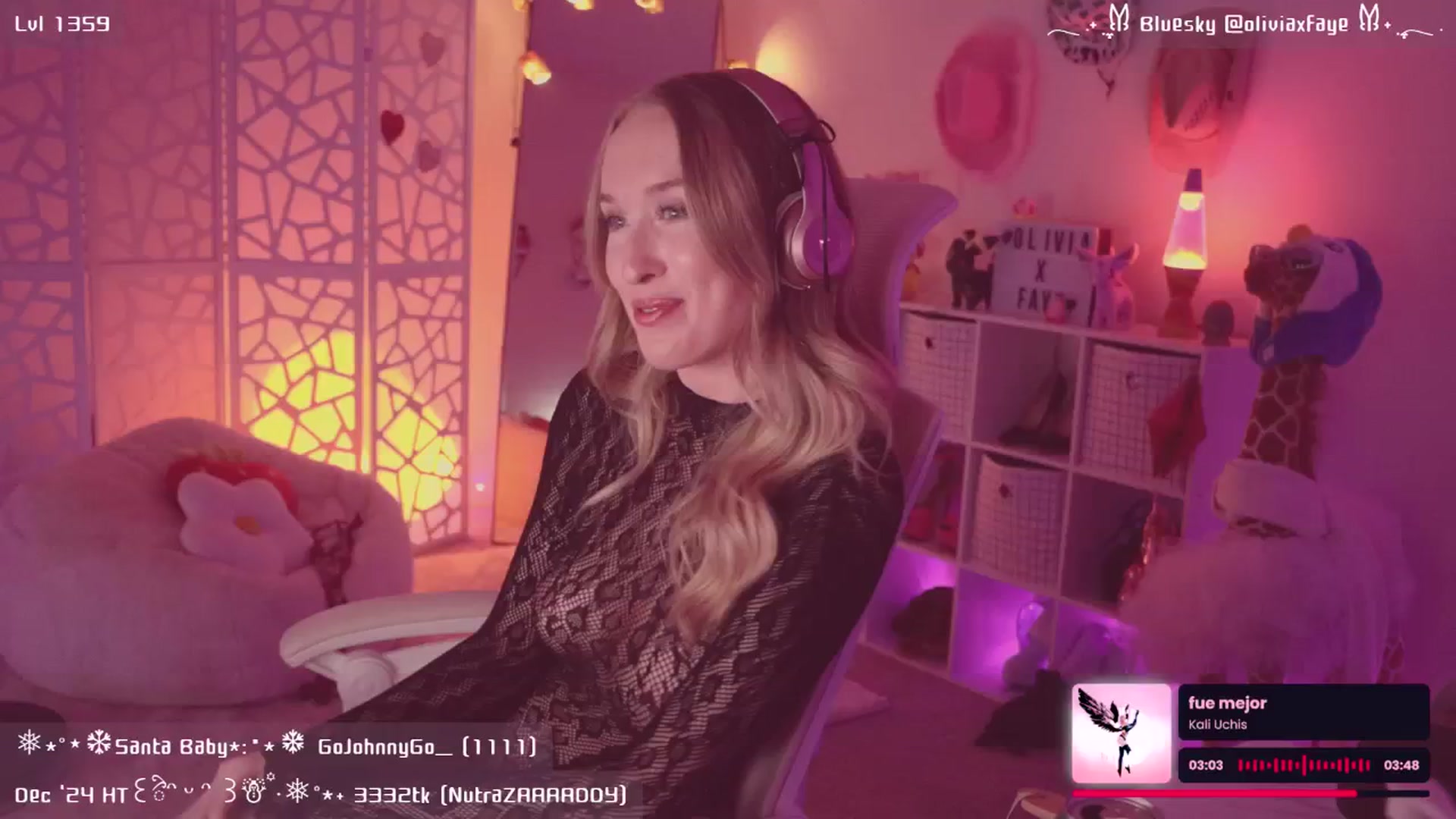 Gallery image thumbnail from OliviaxFaye's myfreecams stream on, 12/28/2024, 07:35 image 5 of 20