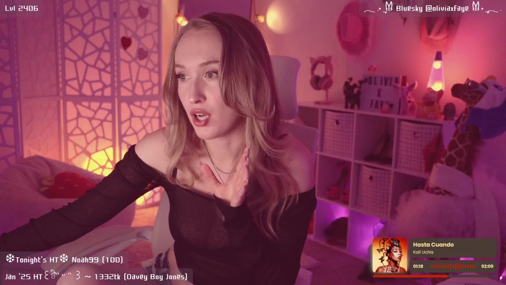 Gallery image thumbnail from OliviaxFaye's myfreecams stream on, 01/09/2025, 04:12 image 8 of 20