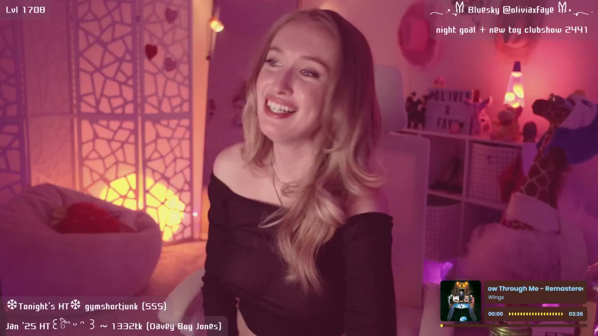 Gallery image thumbnail from OliviaxFaye's myfreecams stream on, 01/09/2025, 06:24 image 7 of 20