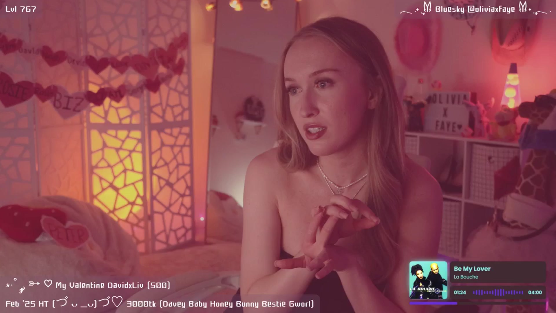 Gallery image thumbnail from OliviaxFaye's myfreecams stream on, 02/15/2025, 06:55 image 10 of 20