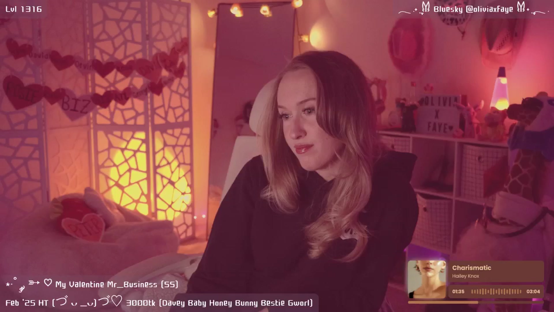Gallery image thumbnail from OliviaxFaye's myfreecams stream on, 02/25/2025, 05:09 image 2 of 20