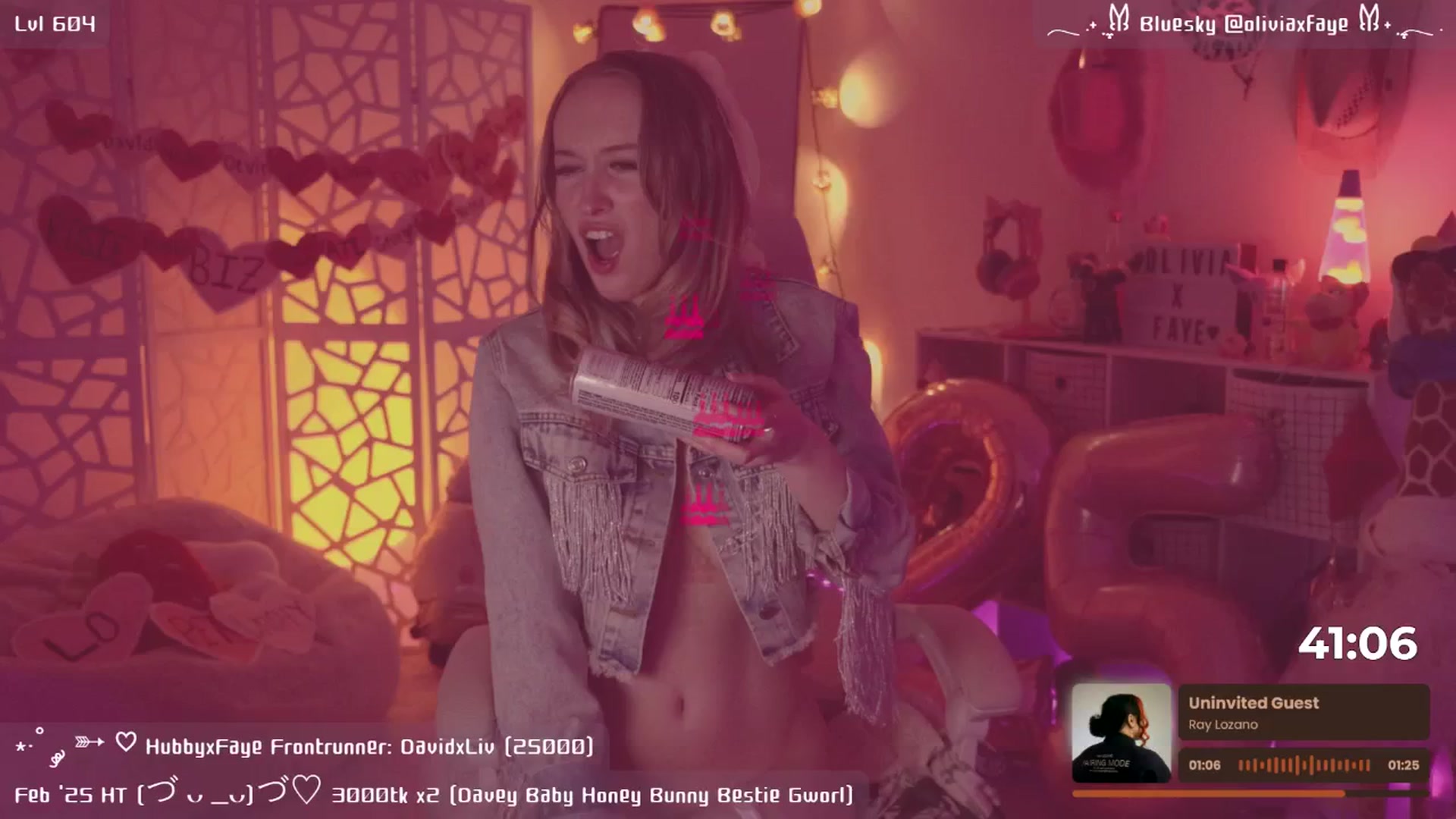 Gallery image thumbnail from OliviaxFaye's myfreecams stream on, 03/01/2025, 08:47 image 14 of 20