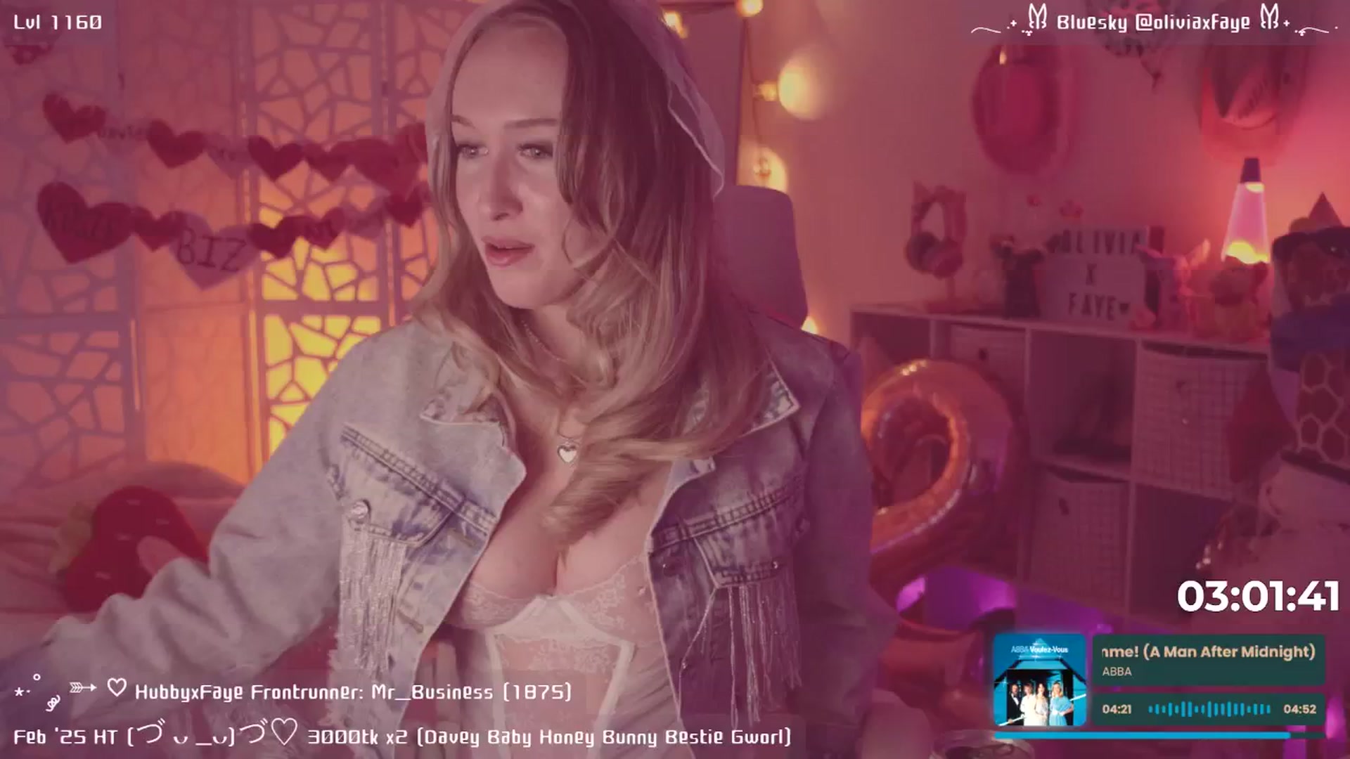 Gallery image thumbnail from OliviaxFaye's myfreecams stream on, 03/01/2025, 08:47 image 2 of 20