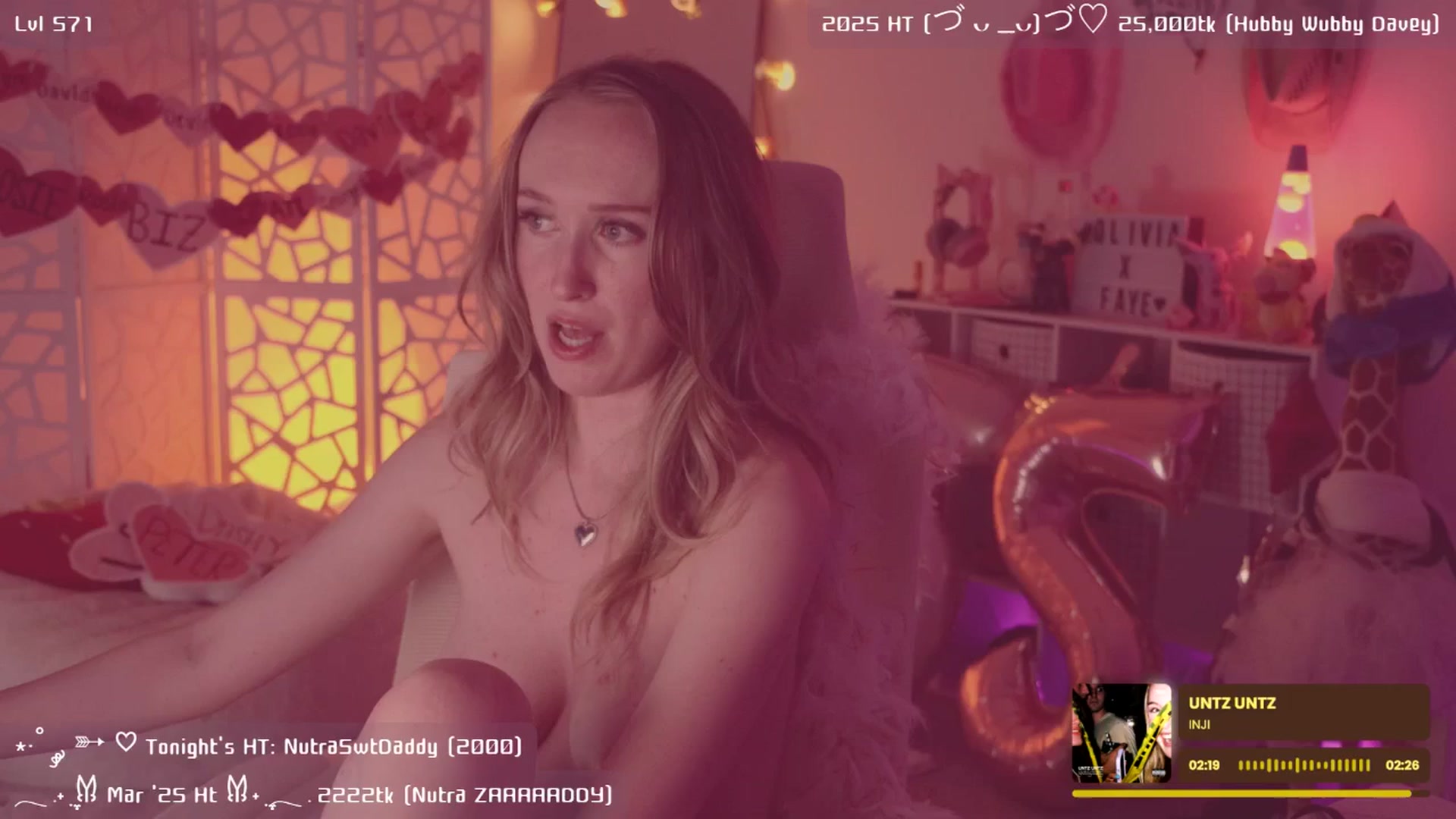 Gallery image thumbnail from OliviaxFaye's myfreecams stream on, 03/08/2025, 07:04 image 20 of 20