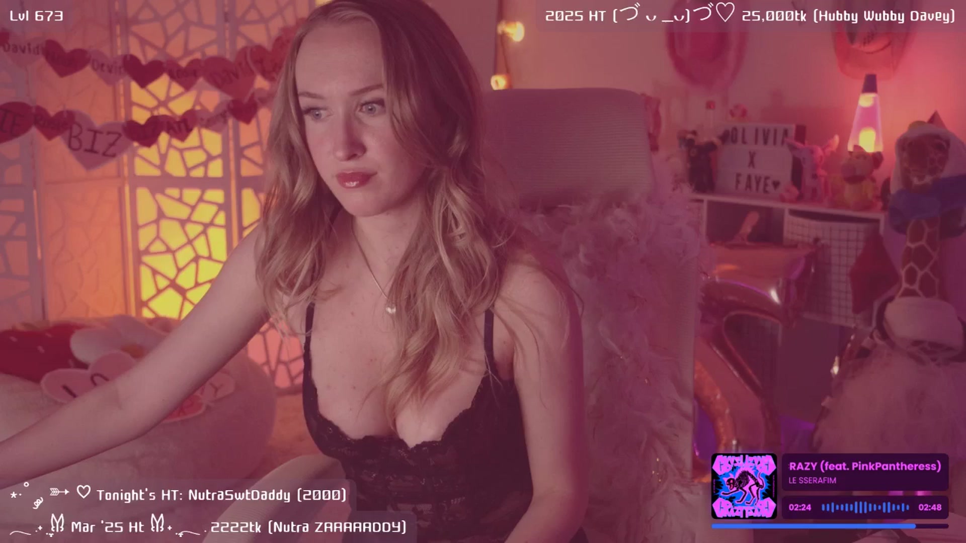 Gallery image thumbnail from OliviaxFaye's myfreecams stream on, 03/08/2025, 07:04 image 14 of 20