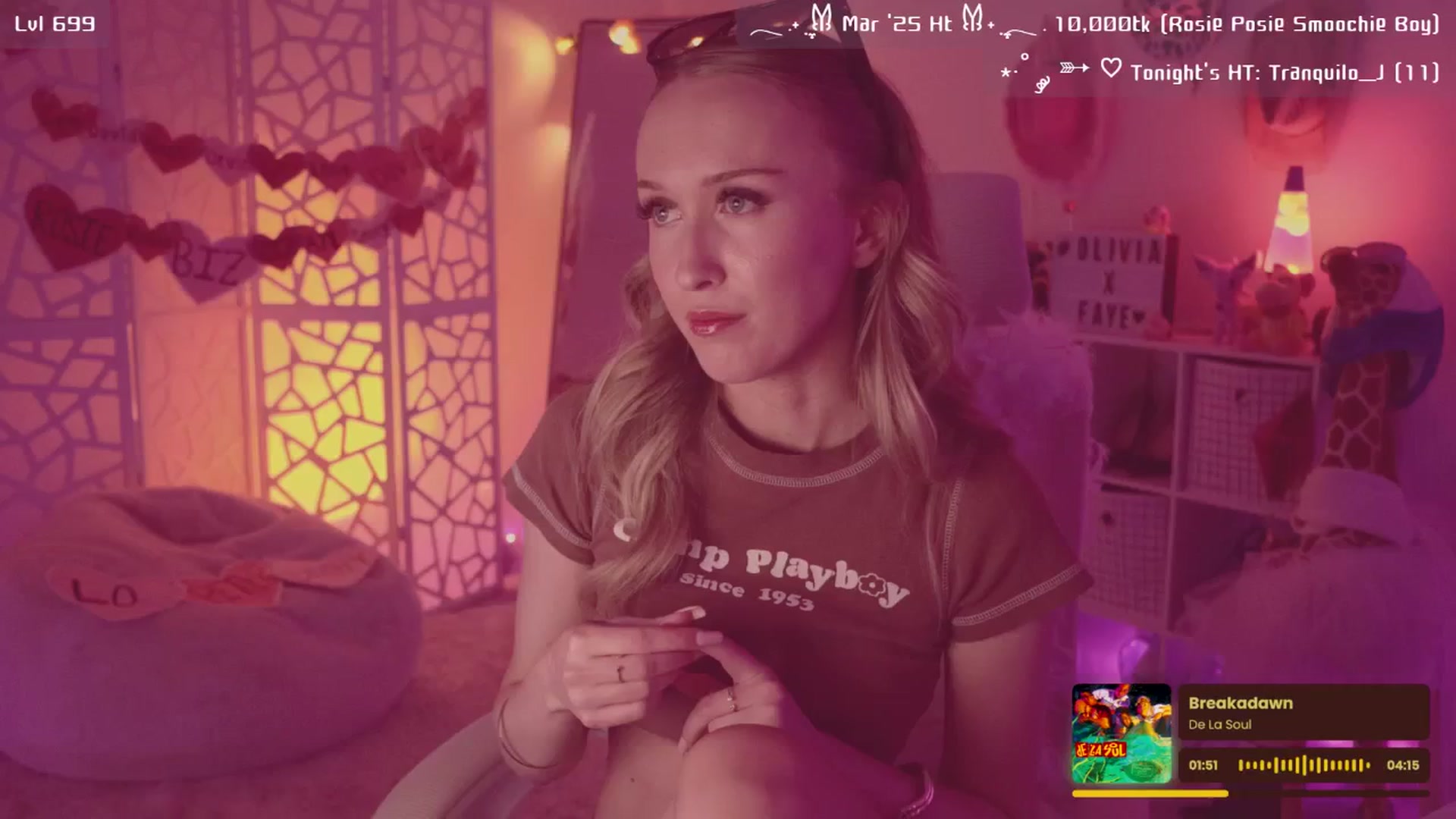 Gallery image thumbnail from OliviaxFaye's myfreecams stream on, 03/25/2025, 06:06 image 3 of 20