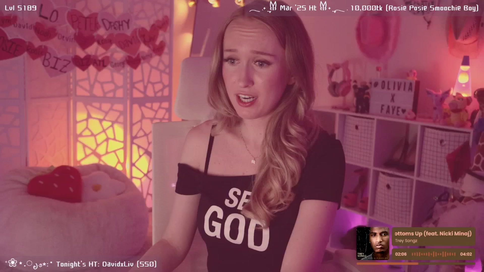 Gallery image thumbnail from OliviaxFaye's myfreecams stream on, 04/08/2025, 04:30 image 17 of 20