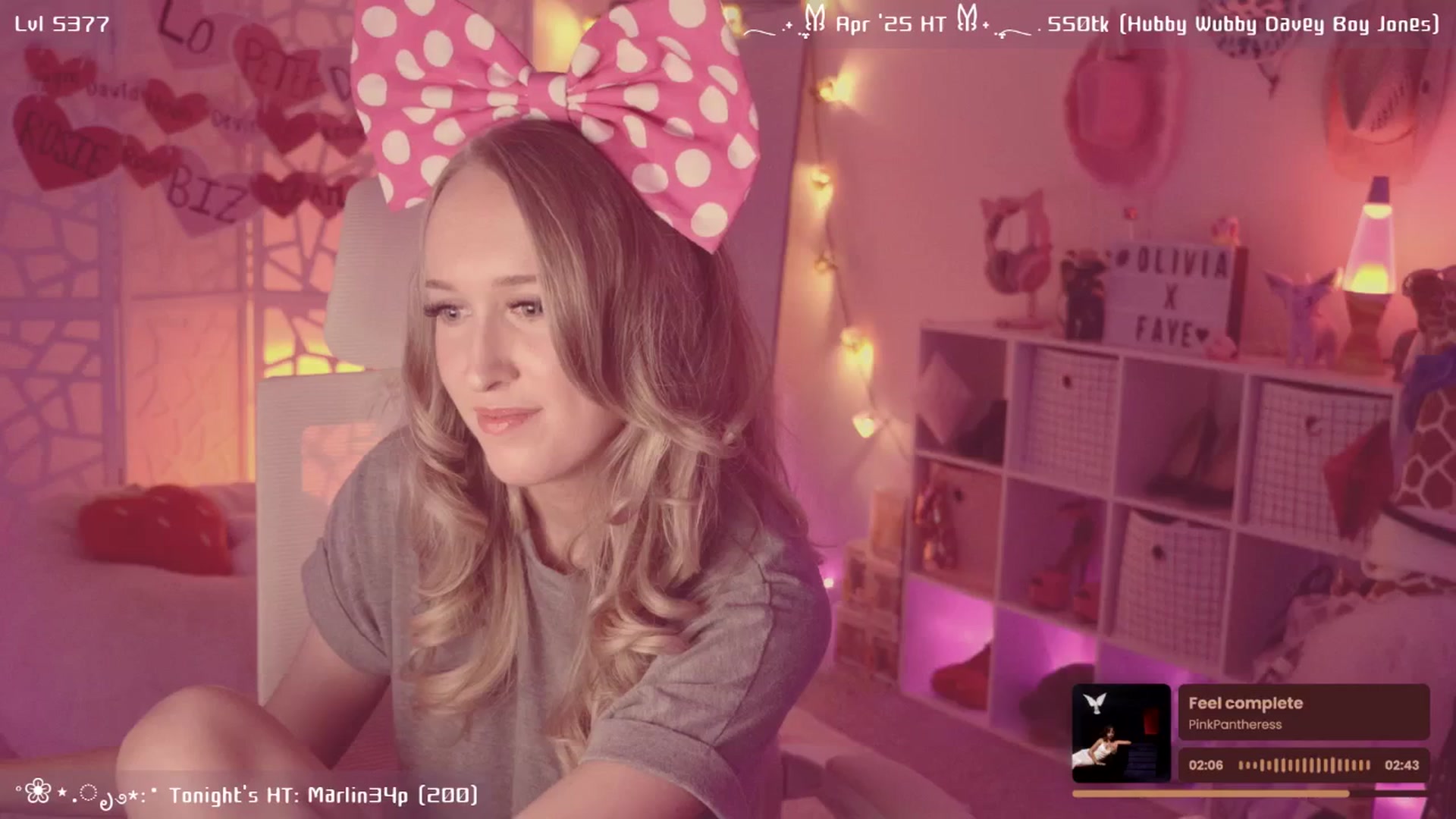 Gallery image thumbnail from OliviaxFaye's myfreecams stream on, 04/10/2025, 03:40 image 9 of 20