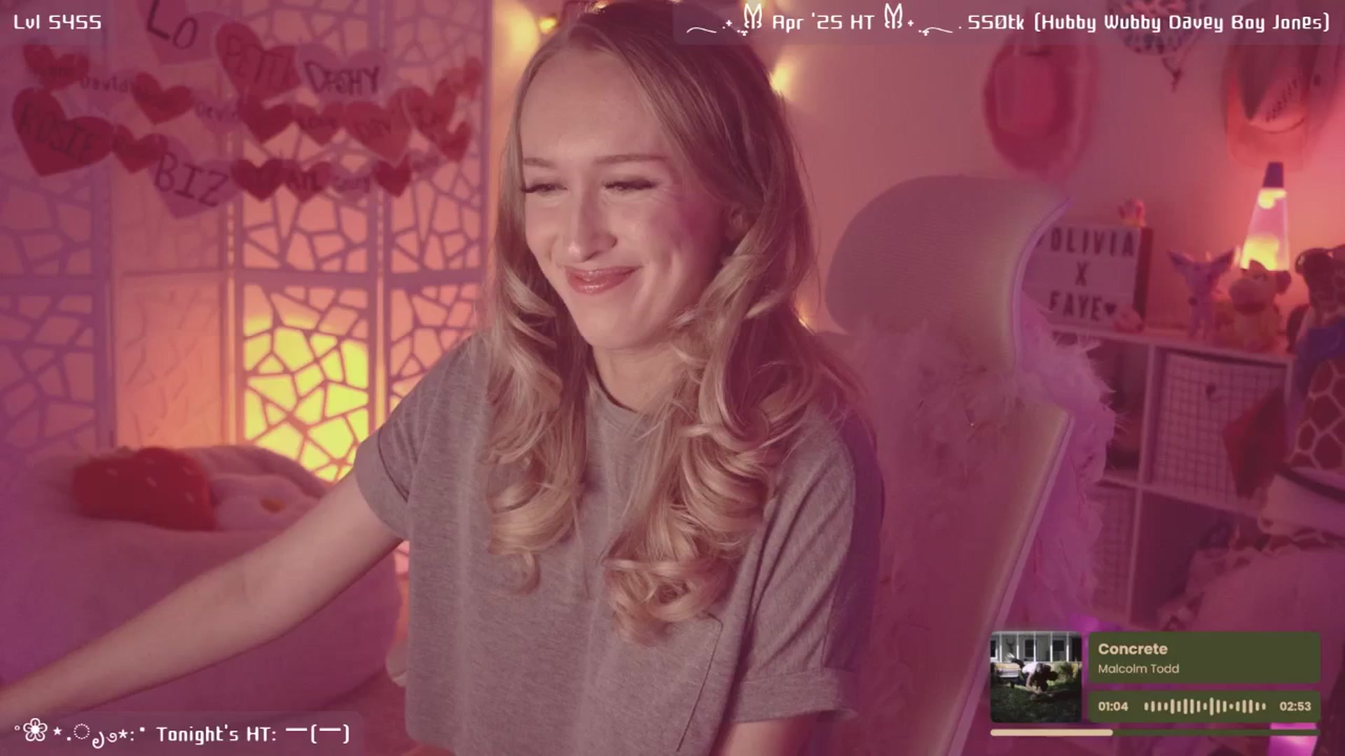 Gallery image thumbnail from OliviaxFaye's myfreecams stream on, 04/10/2025, 03:40 image 1 of 20