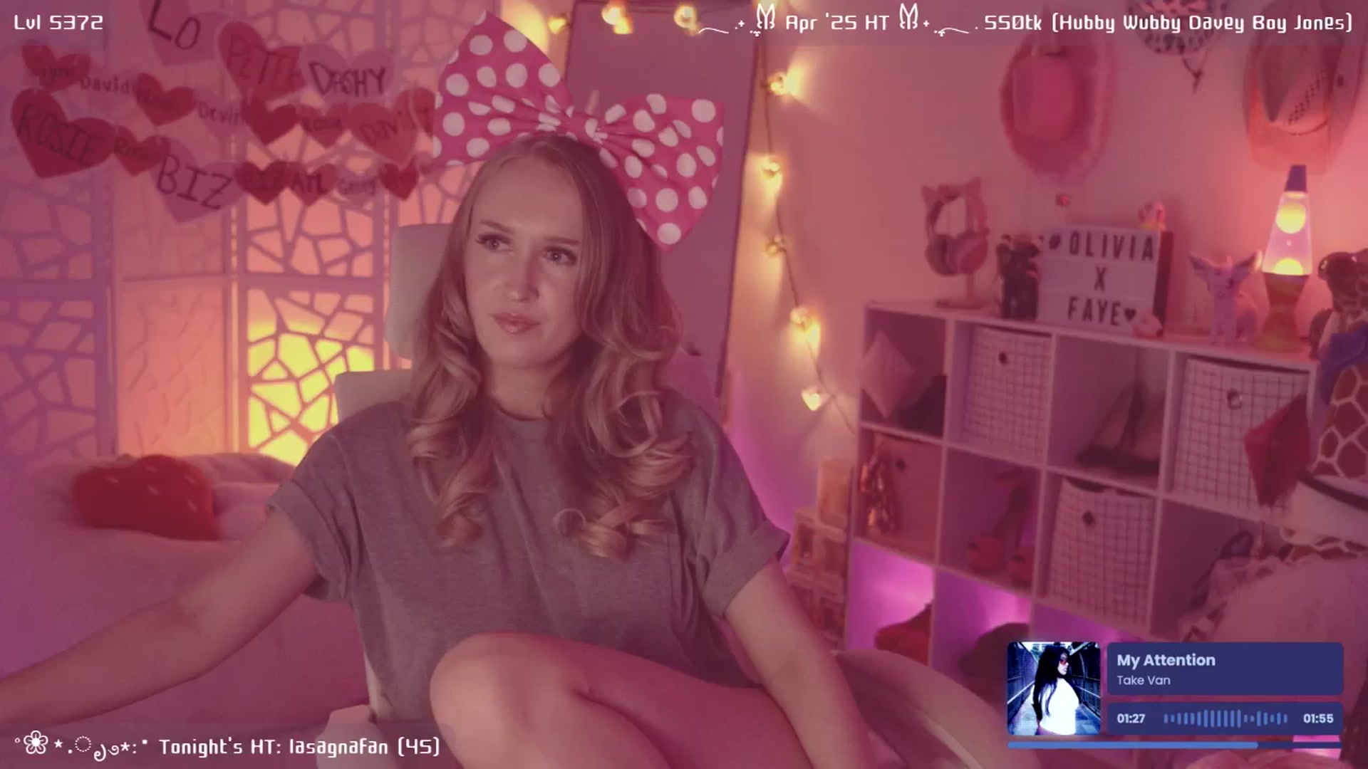 Gallery image thumbnail from OliviaxFaye's myfreecams stream on, 04/10/2025, 03:40 image 7 of 20