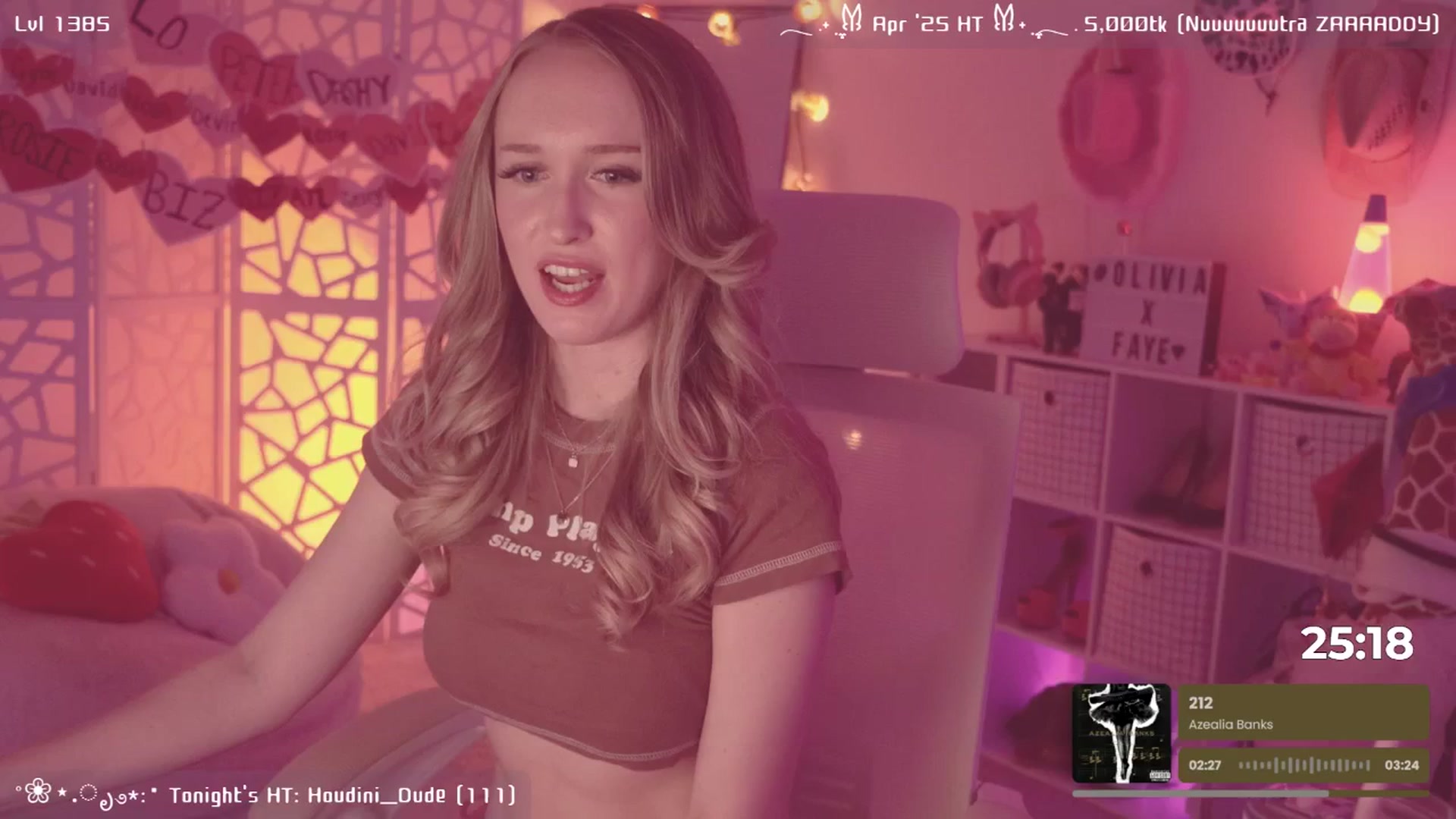 Gallery image thumbnail from OliviaxFaye's myfreecams stream on, 04/19/2025, 06:13 image 9 of 20