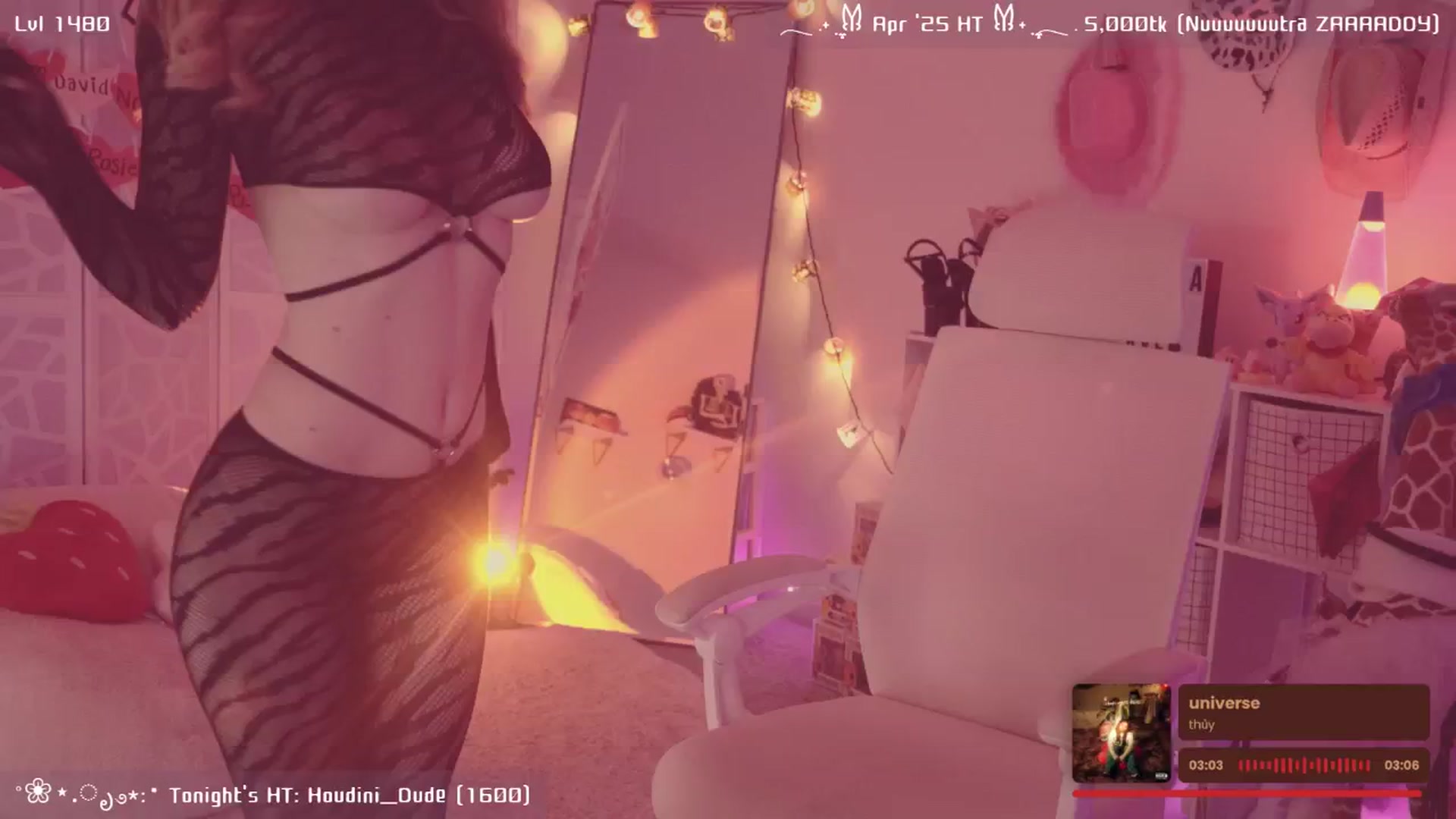 Gallery image thumbnail from OliviaxFaye's myfreecams stream on, 04/24/2025, 04:09 image 15 of 20