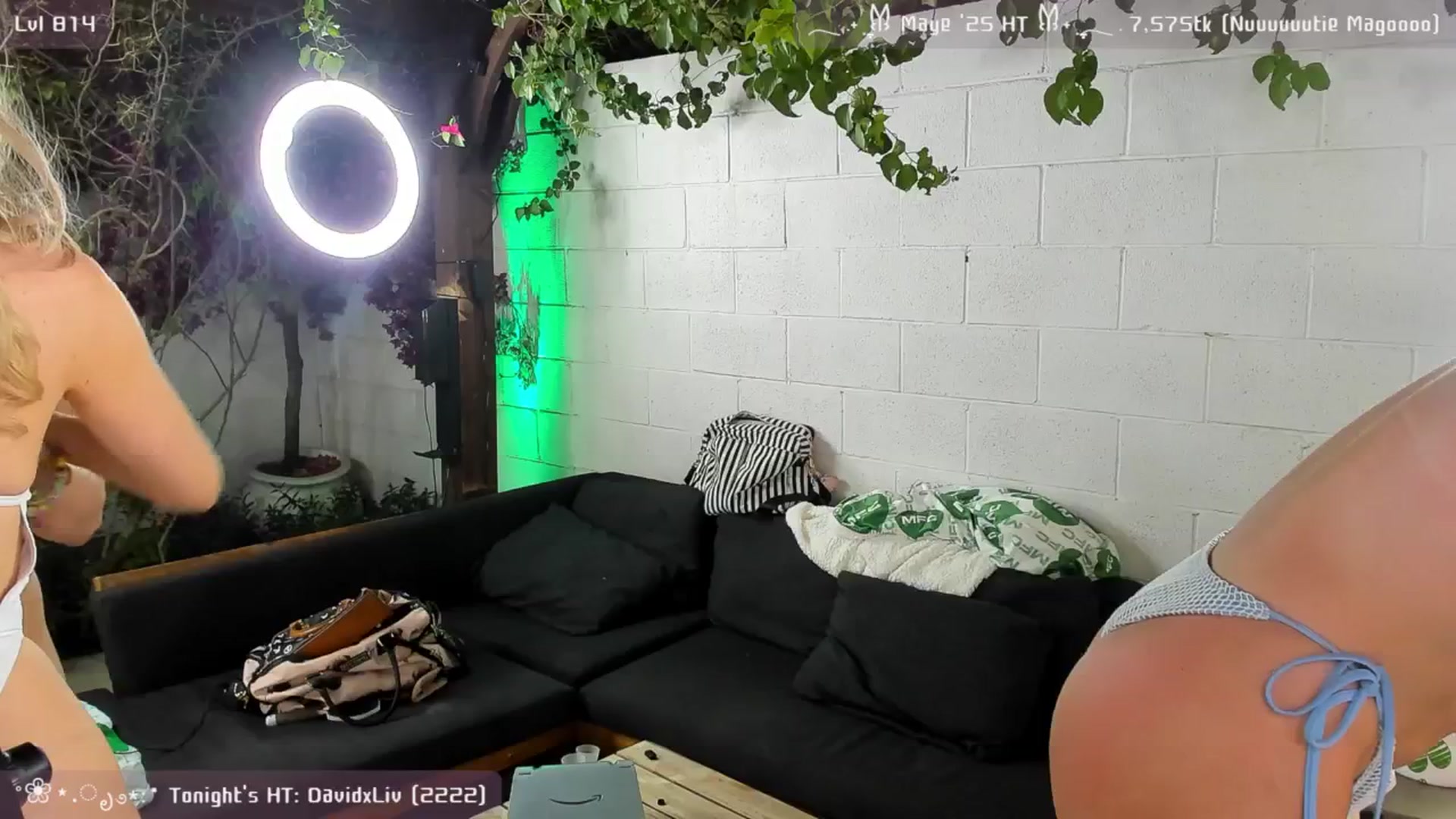 Gallery image thumbnail from OliviaxFaye's myfreecams stream on, 05/21/2025, 05:17 image 16 of 20