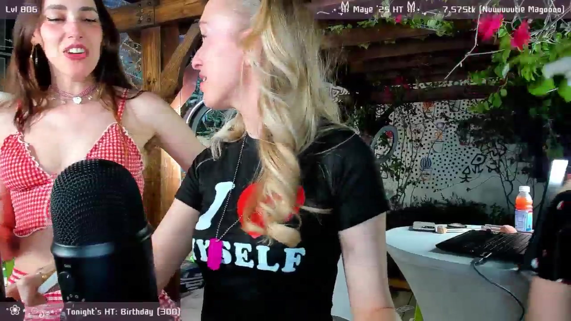 Gallery image thumbnail from OliviaxFaye's myfreecams stream on, 05/22/2025, 07:07 image 2 of 20