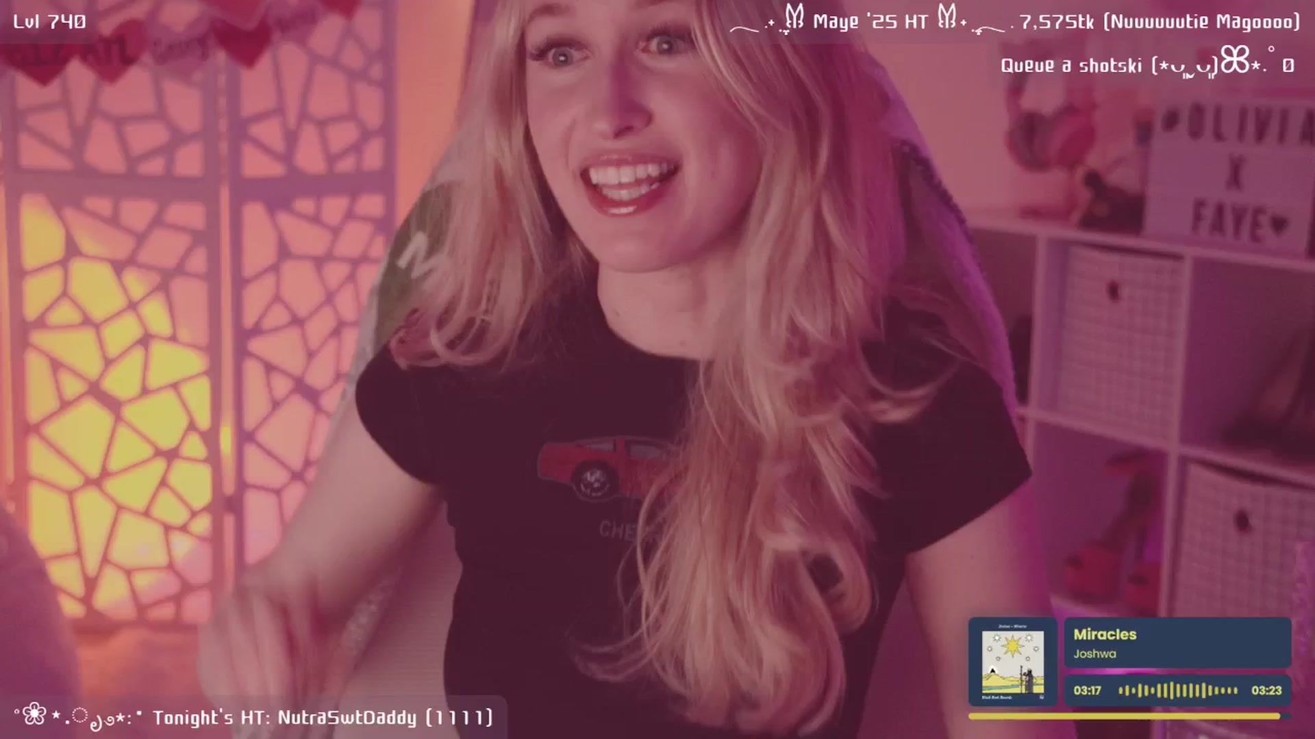 Gallery image thumbnail from OliviaxFaye's myfreecams stream on, 05/31/2025, 07:15 image 1 of 20