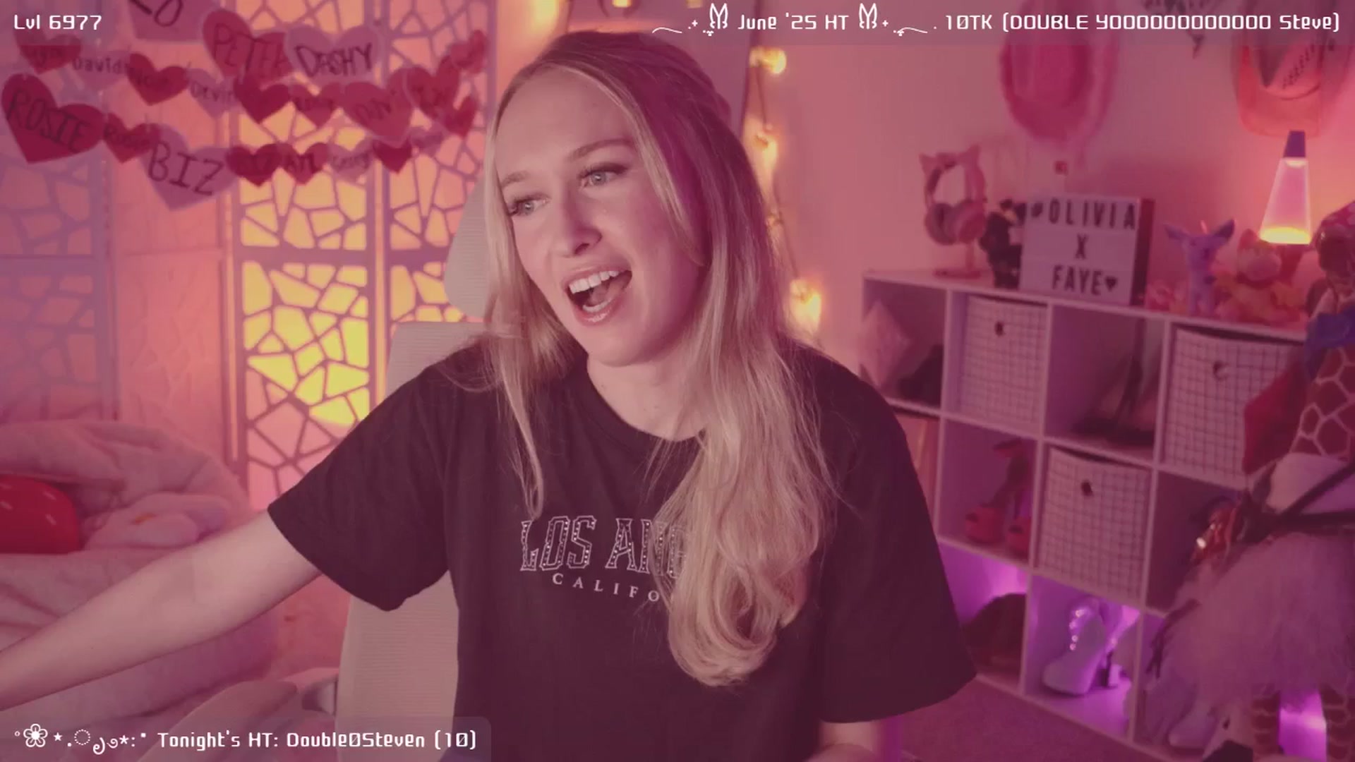 Gallery image thumbnail from OliviaxFaye's myfreecams stream on, 06/05/2025, 04:27 image 3 of 20