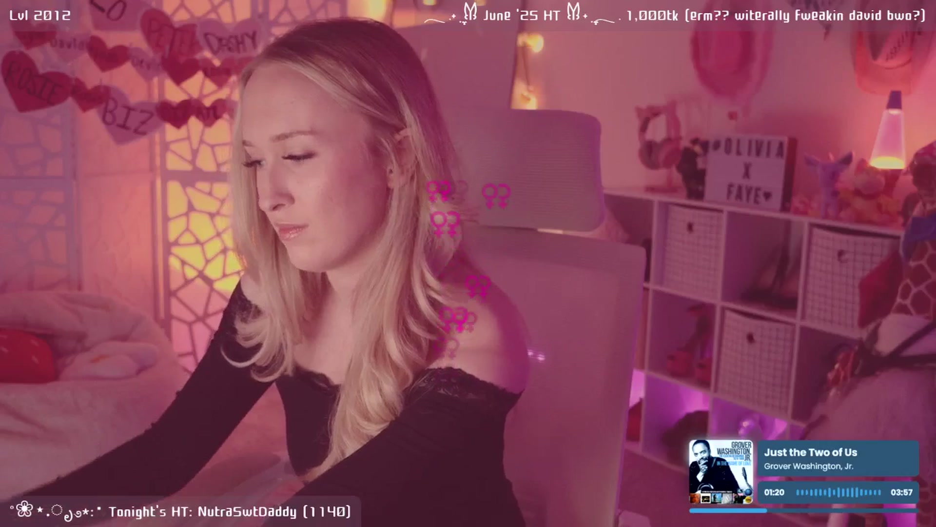 Gallery image thumbnail from OliviaxFaye's myfreecams stream on, 06/07/2025, 04:58 image 7 of 20