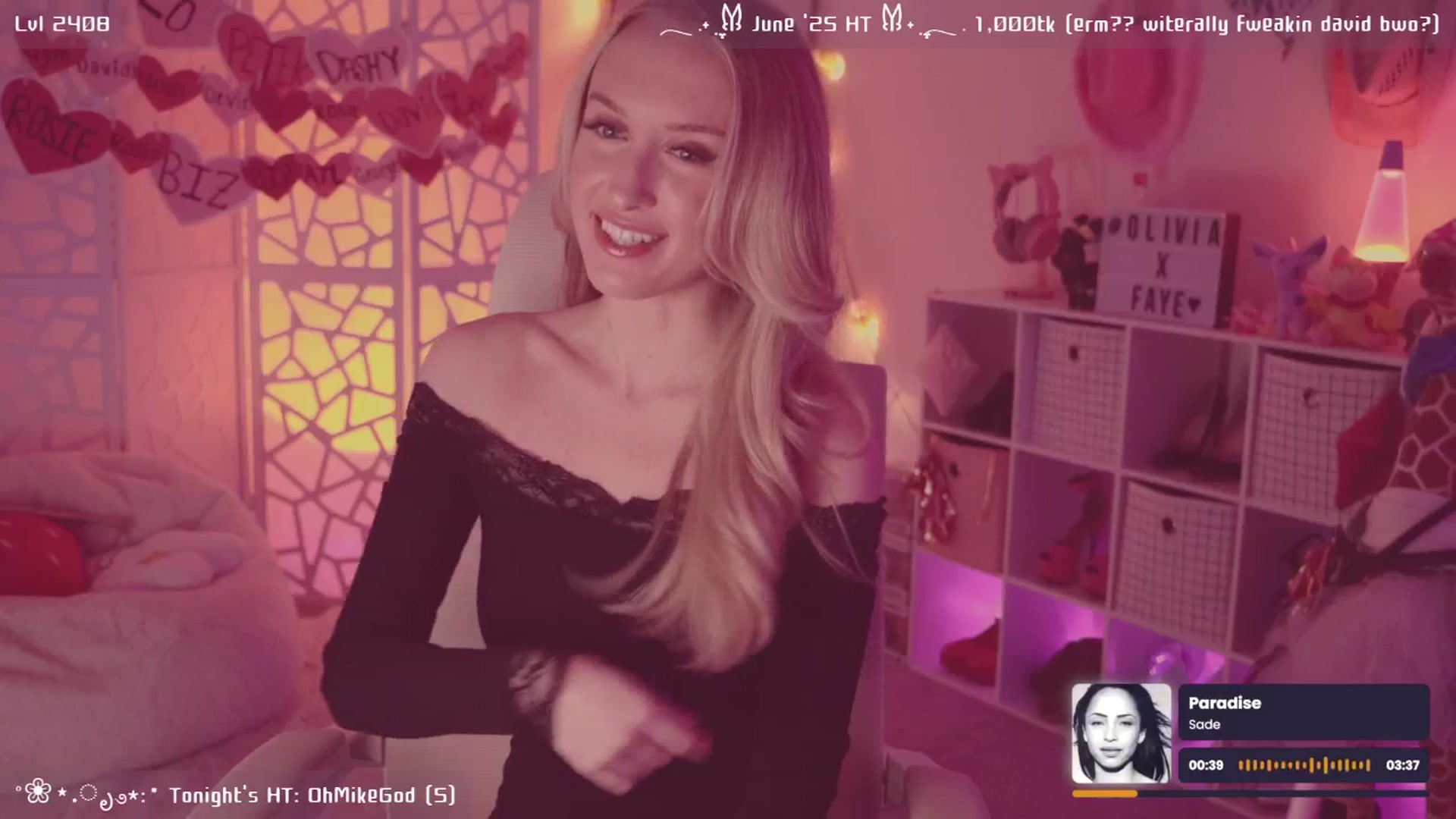 Gallery image thumbnail from OliviaxFaye's myfreecams stream on, 06/07/2025, 04:58 image 2 of 20