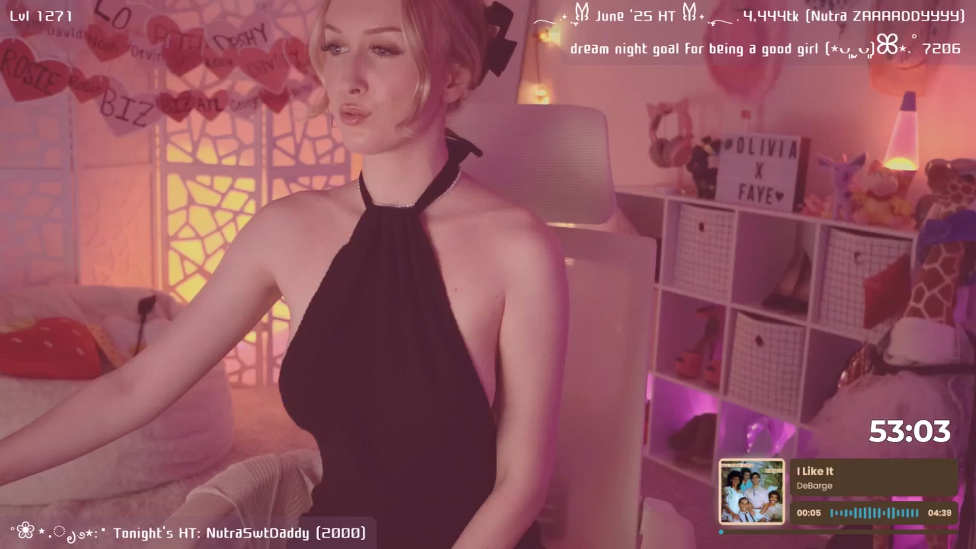 Gallery image thumbnail from OliviaxFaye's myfreecams stream on, 06/24/2025, 04:20 image 20 of 20