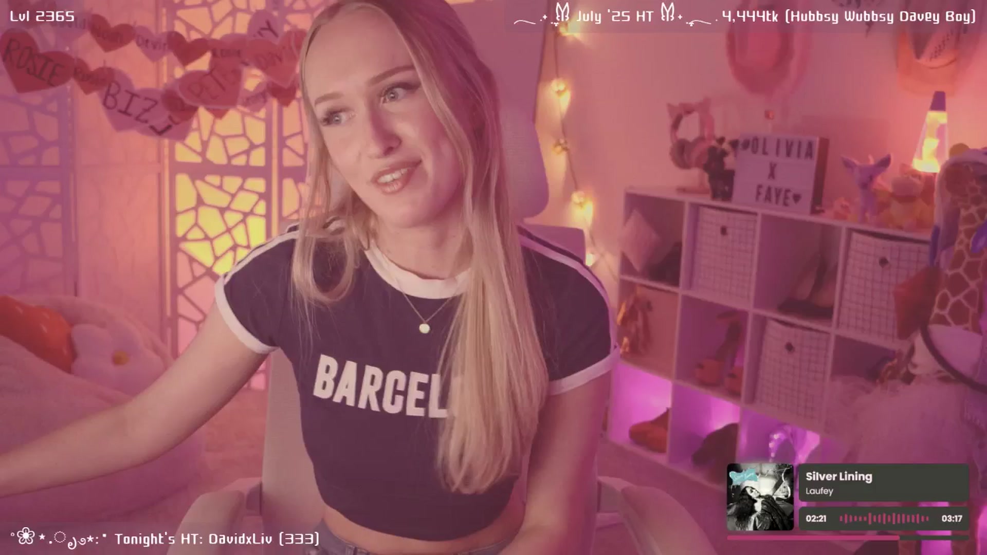 Gallery image thumbnail from OliviaxFaye's myfreecams stream on, 07/22/2025, 06:42 image 2 of 20