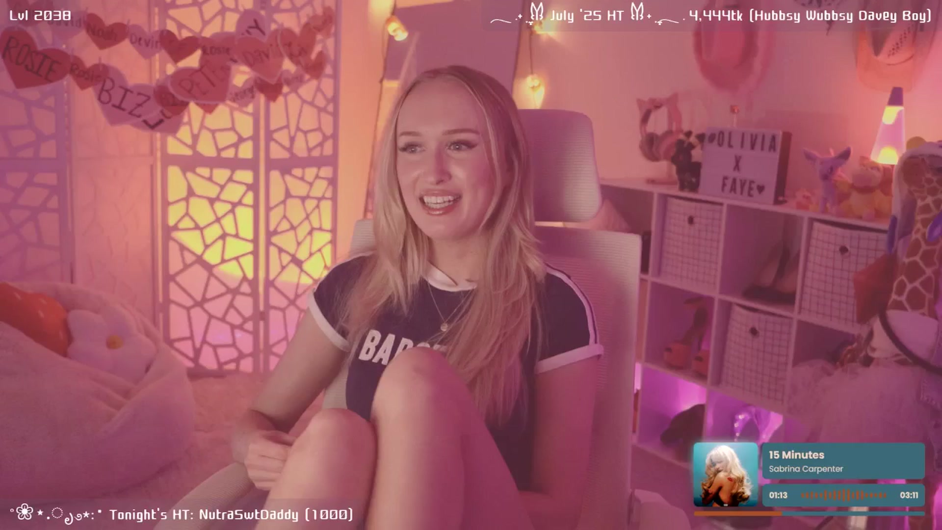 Gallery image thumbnail from OliviaxFaye's myfreecams stream on, 07/22/2025, 06:42 image 12 of 20
