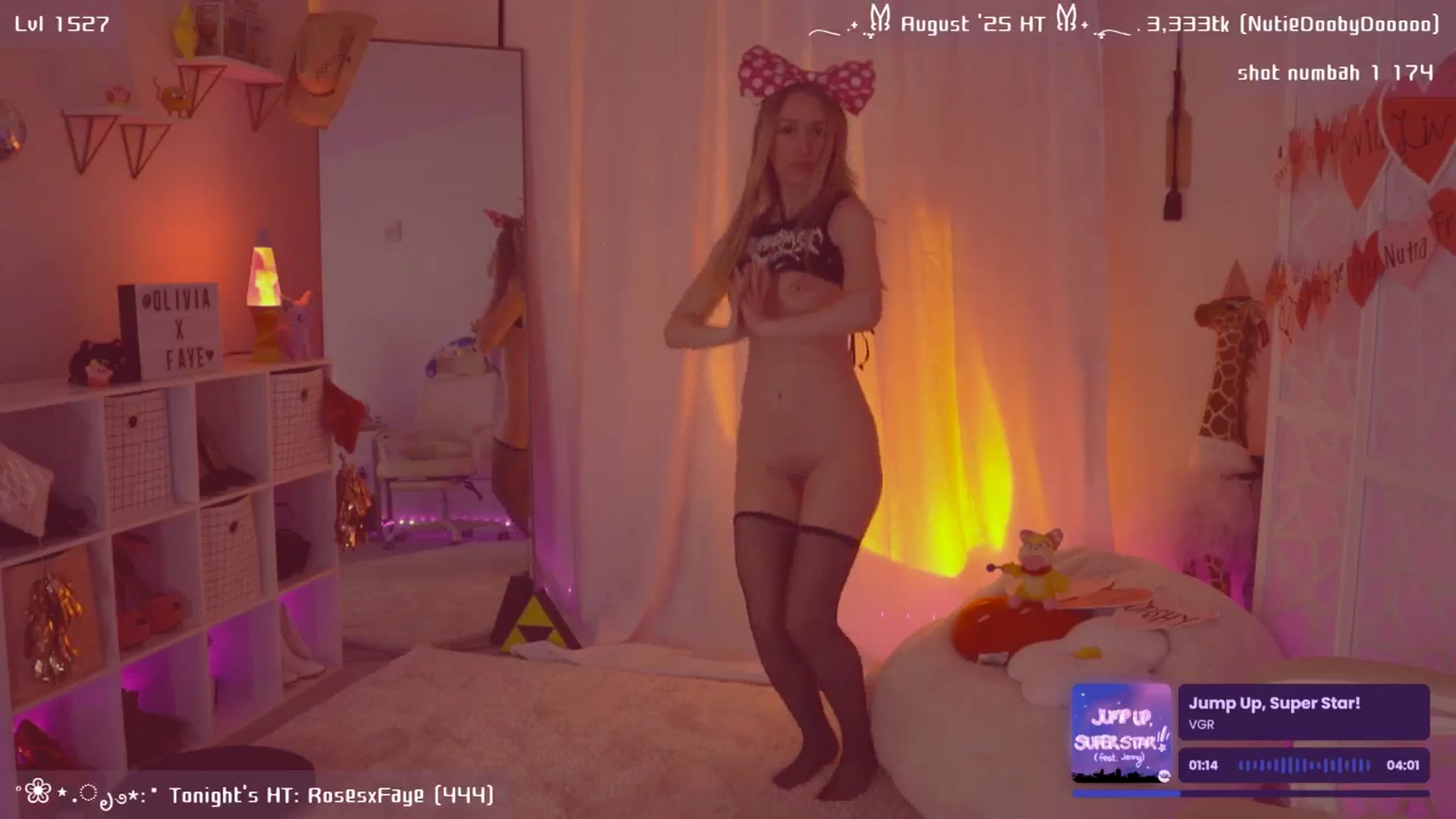 Gallery image thumbnail from OliviaxFaye's myfreecams stream on, 08/30/2025, 05:58 image 4 of 20