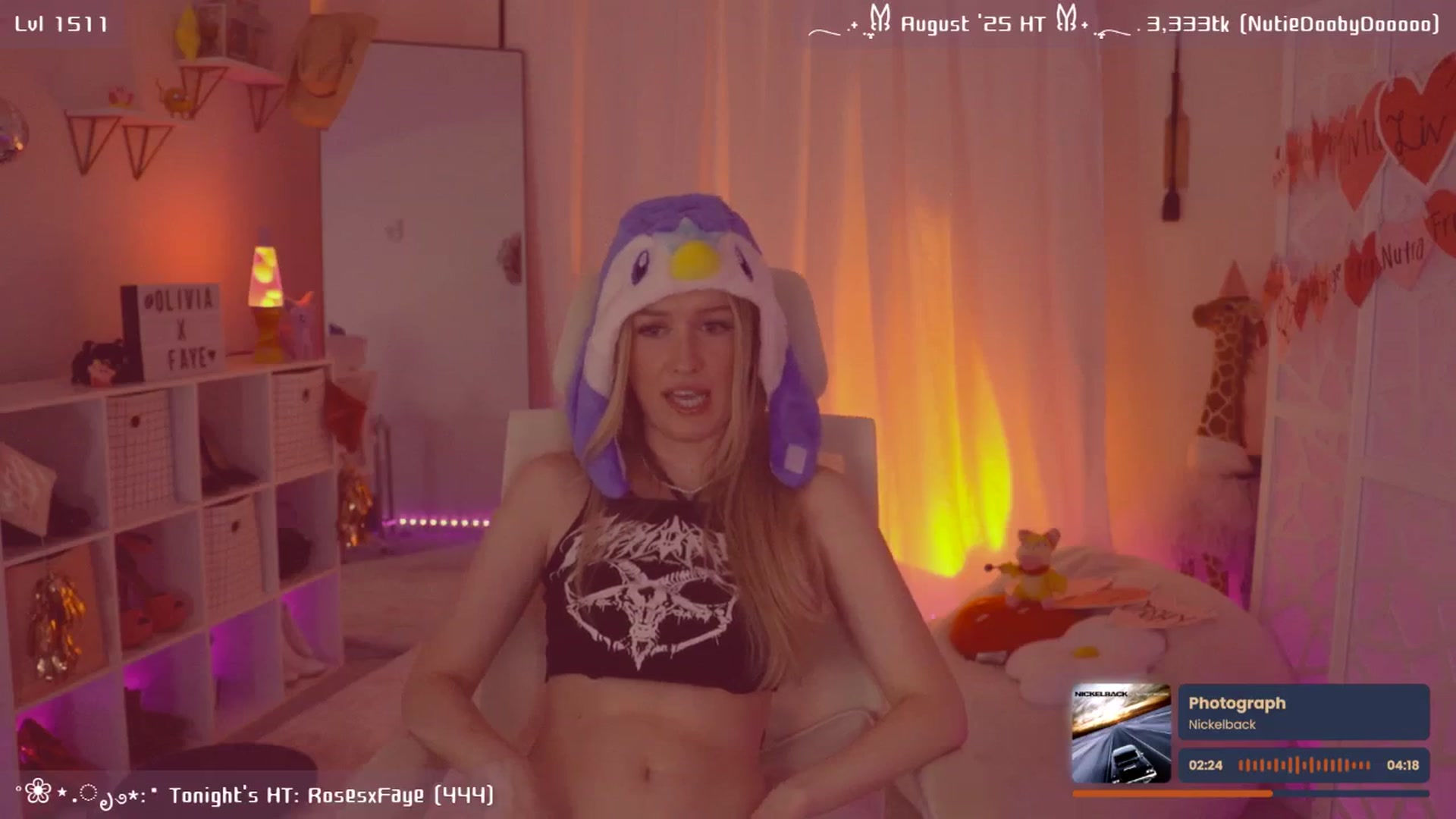 Gallery image thumbnail from OliviaxFaye's myfreecams stream on, 08/30/2025, 05:58 image 8 of 20