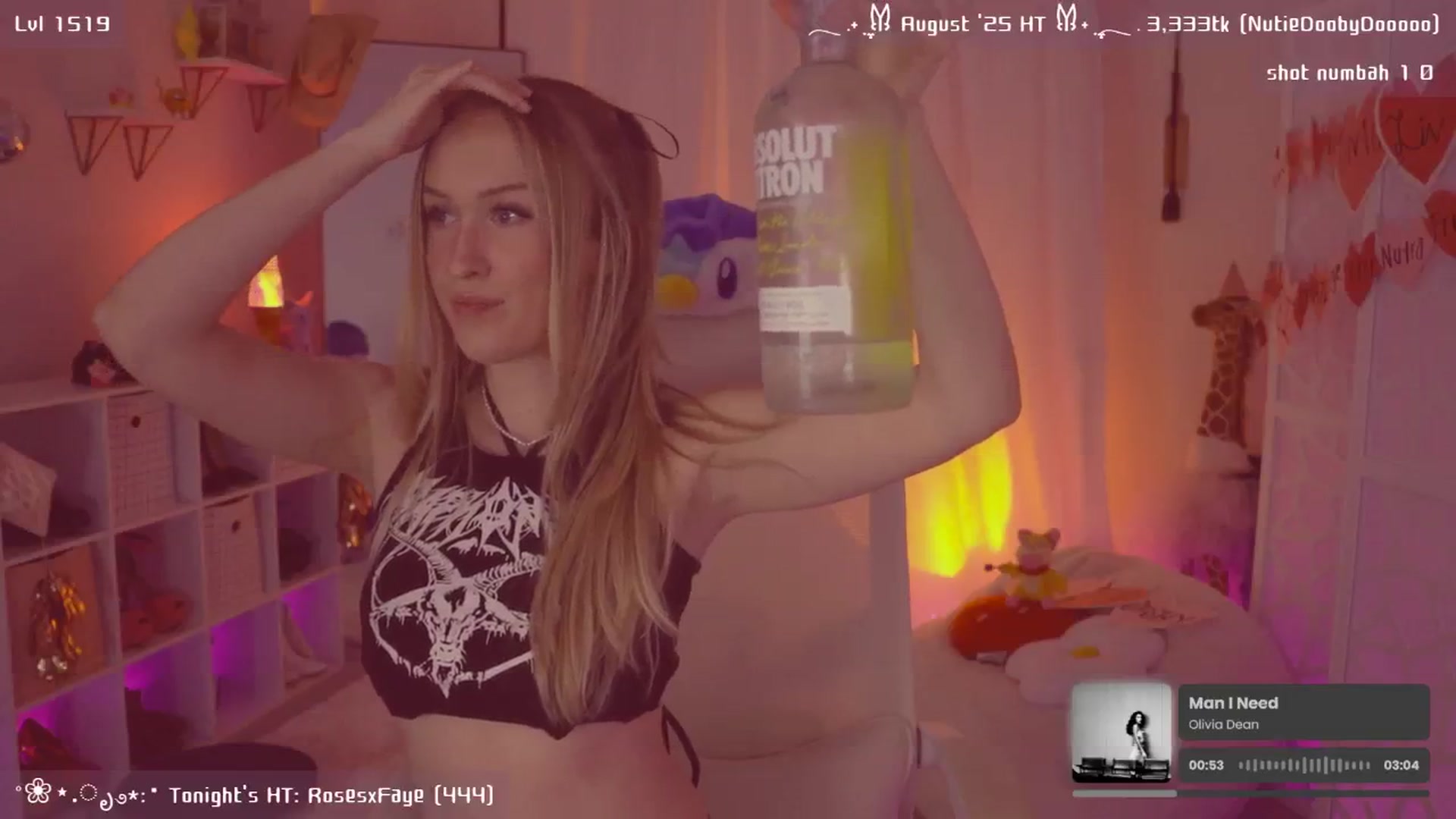 Gallery image thumbnail from OliviaxFaye's myfreecams stream on, 08/30/2025, 05:58 image 5 of 20