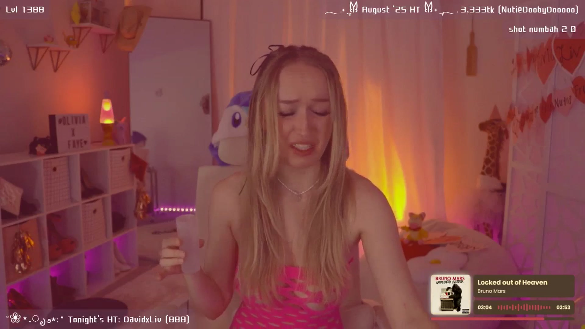 Gallery image thumbnail from OliviaxFaye's myfreecams stream on, 08/30/2025, 05:58 image 16 of 20
