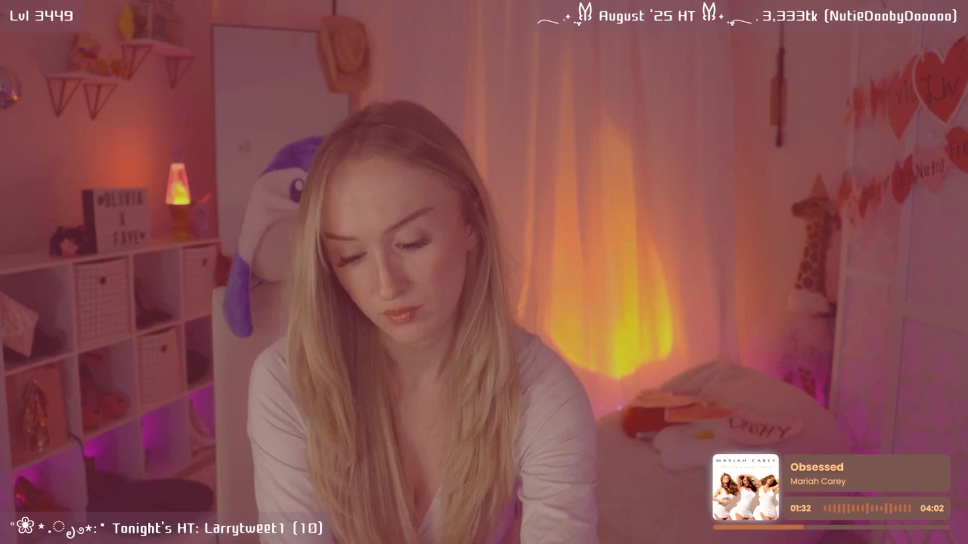 Gallery image thumbnail from OliviaxFaye's myfreecams stream on, 09/02/2025, 05:19 image 4 of 20