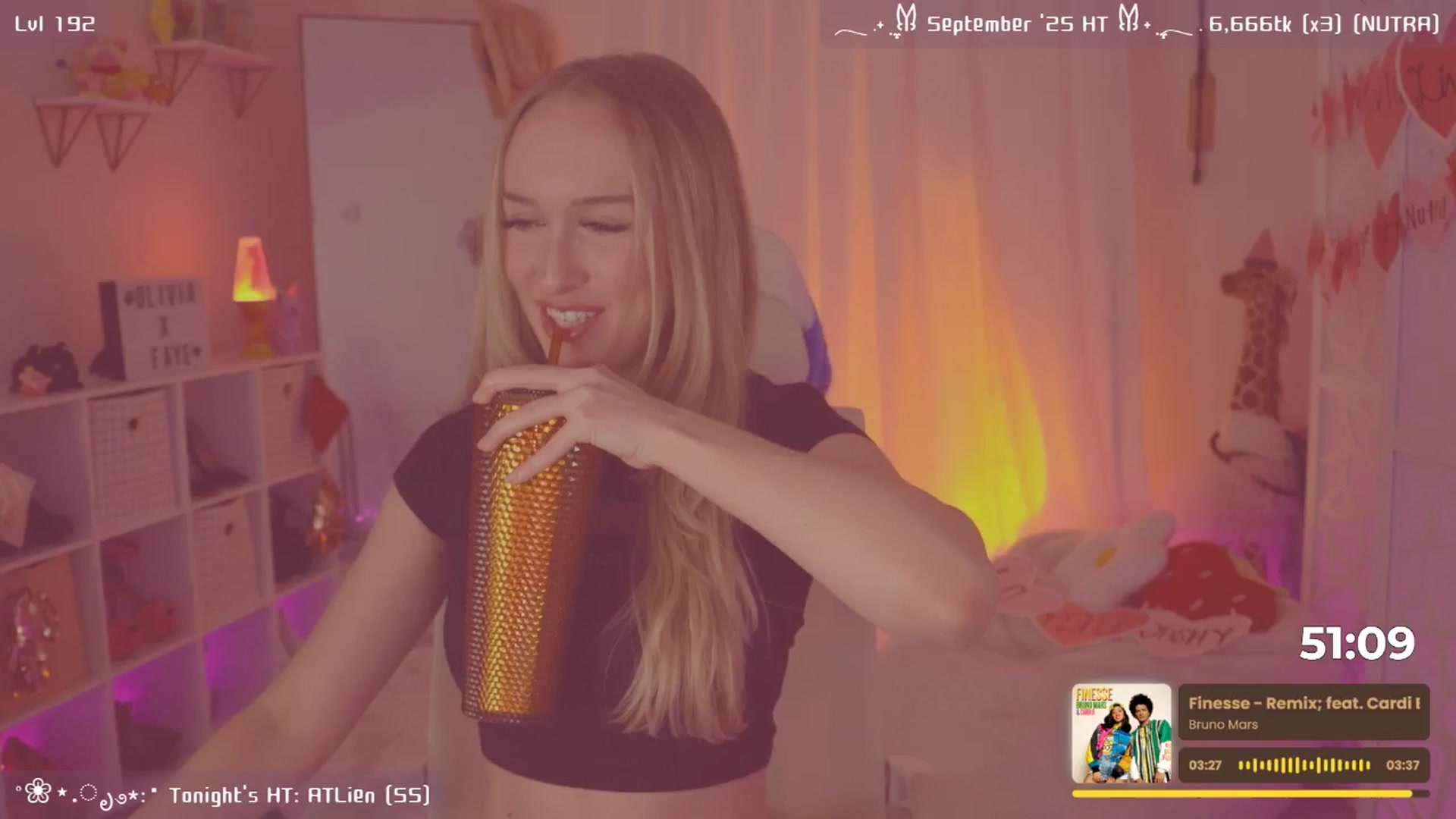 Gallery image thumbnail from OliviaxFaye's myfreecams stream on, 09/09/2025, 04:18 image 2 of 20