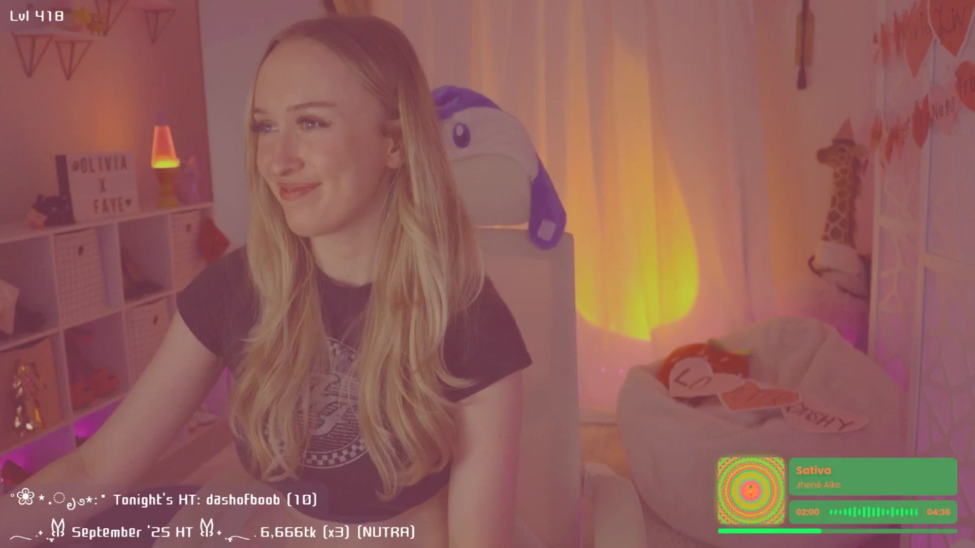 Gallery image thumbnail from OliviaxFaye's myfreecams stream on, 09/17/2025, 04:40 image 6 of 20
