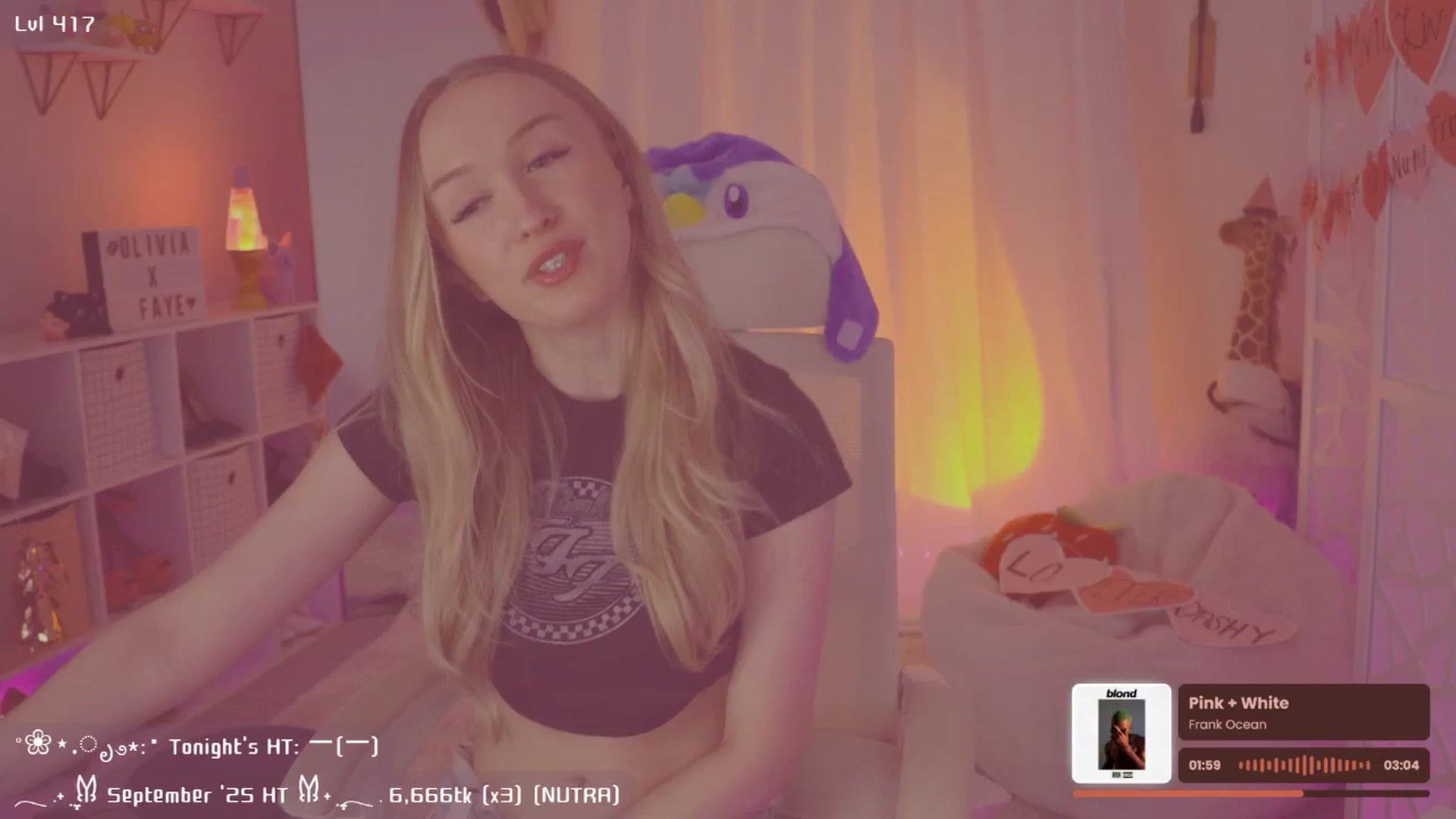 Gallery image thumbnail from OliviaxFaye's myfreecams stream on, 09/17/2025, 04:40 image 1 of 20