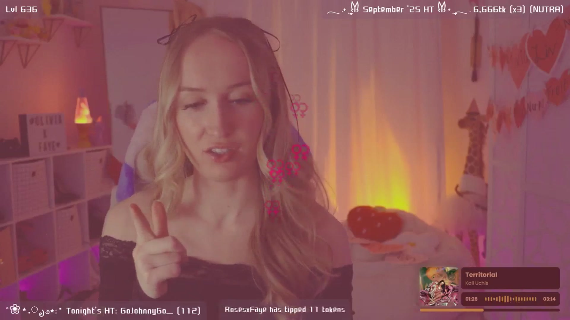 Gallery image thumbnail from OliviaxFaye's myfreecams stream on, 09/27/2025, 04:17 image 3 of 20