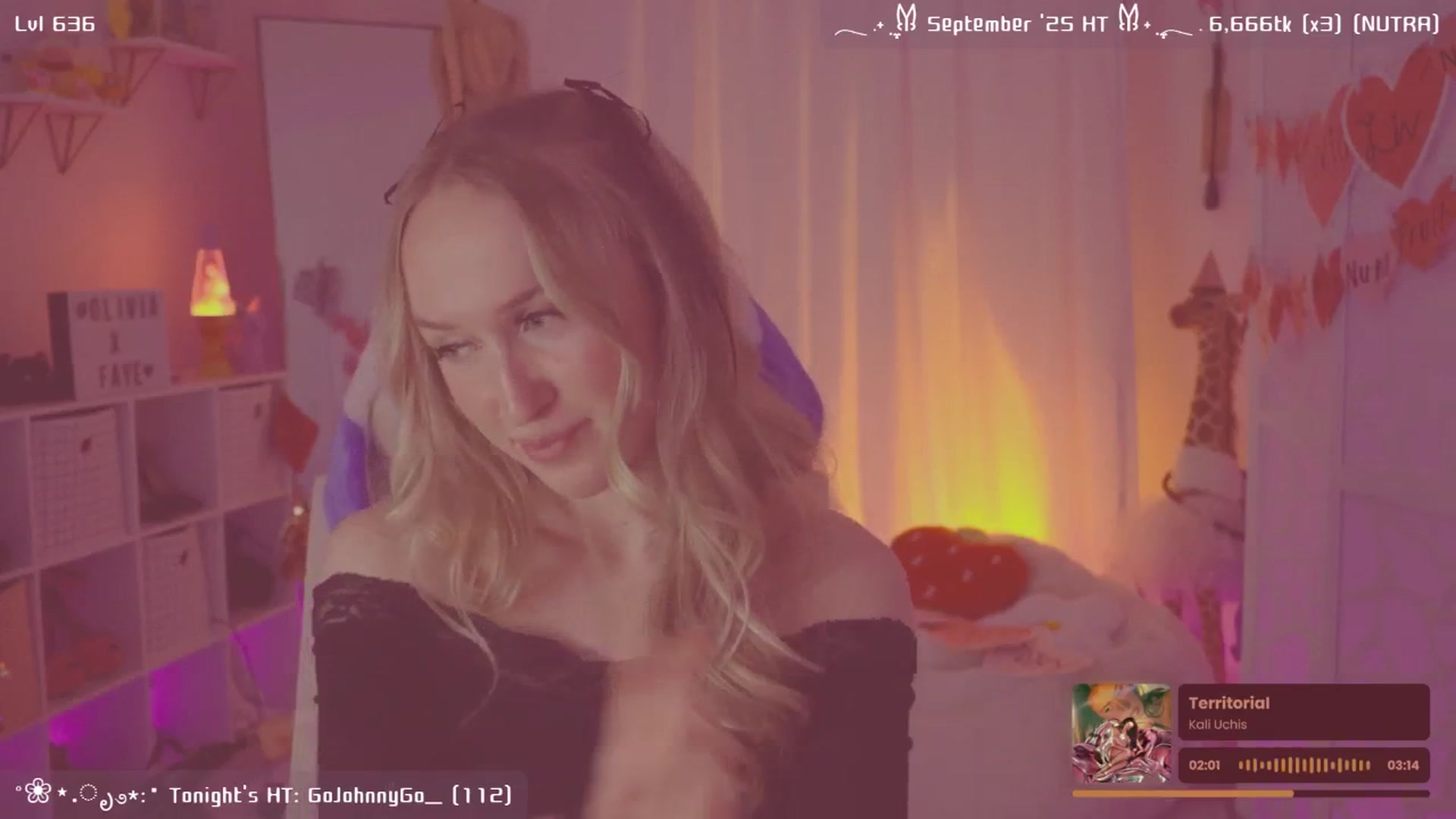 Gallery image thumbnail from OliviaxFaye's myfreecams stream on, 09/27/2025, 04:17 image 4 of 20