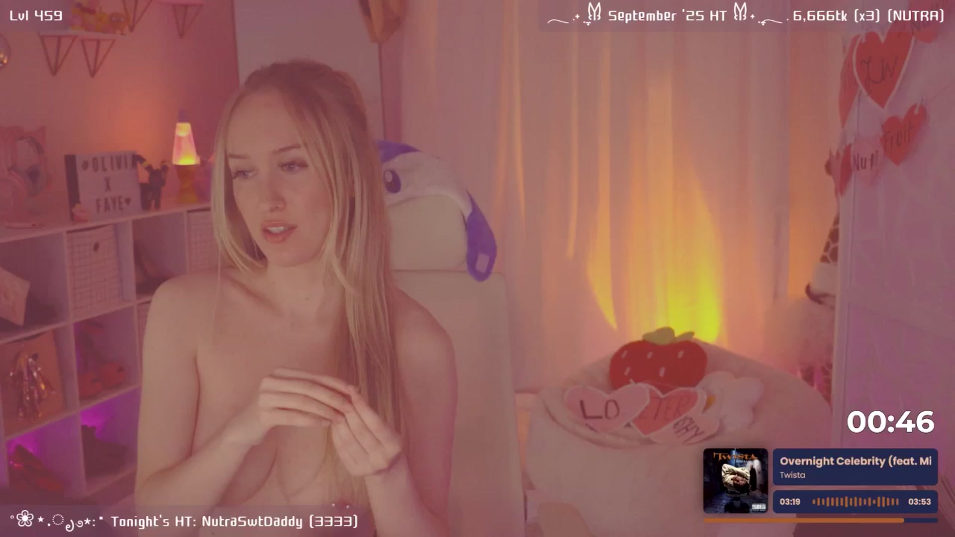 Gallery image thumbnail from OliviaxFaye's myfreecams stream on, 09/30/2025, 05:36 image 8 of 20