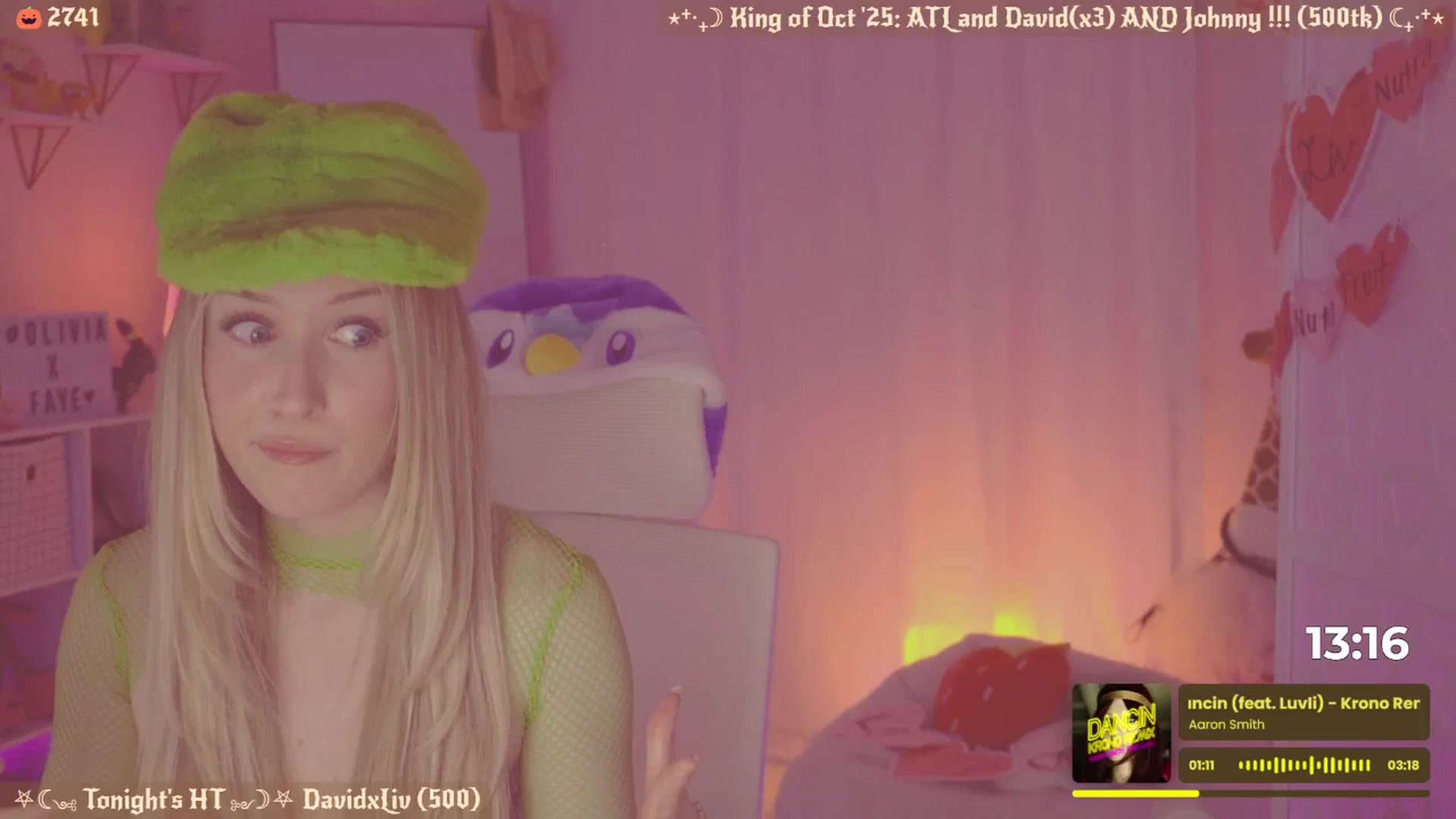 Gallery image thumbnail from OliviaxFaye's myfreecams stream on, 10/23/2025, 06:08 image 19 of 20