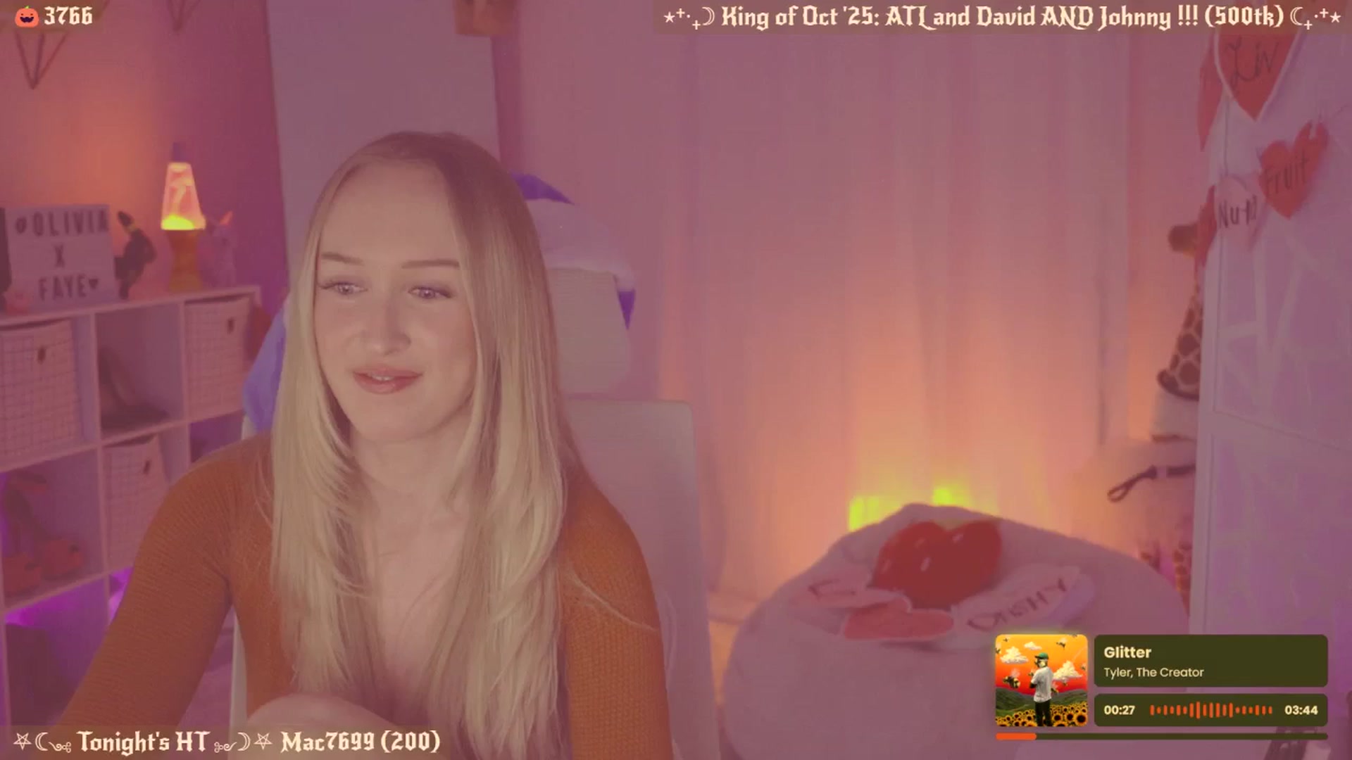 Gallery image thumbnail from OliviaxFaye's myfreecams stream on, 10/23/2025, 06:08 image 2 of 20