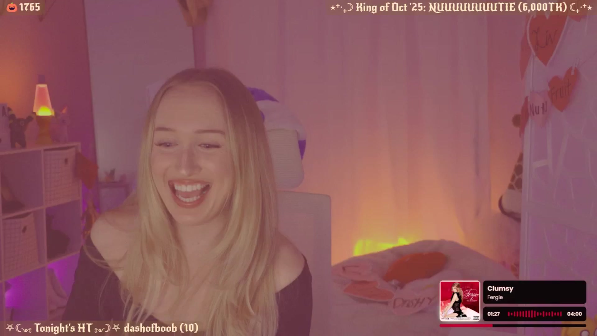 Gallery image thumbnail from OliviaxFaye's myfreecams stream on, 10/30/2025, 05:03 image 5 of 20
