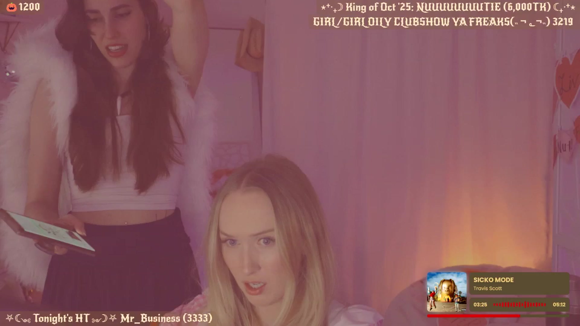 Gallery image thumbnail from OliviaxFaye's myfreecams stream on, 11/01/2025, 07:16 image 14 of 20