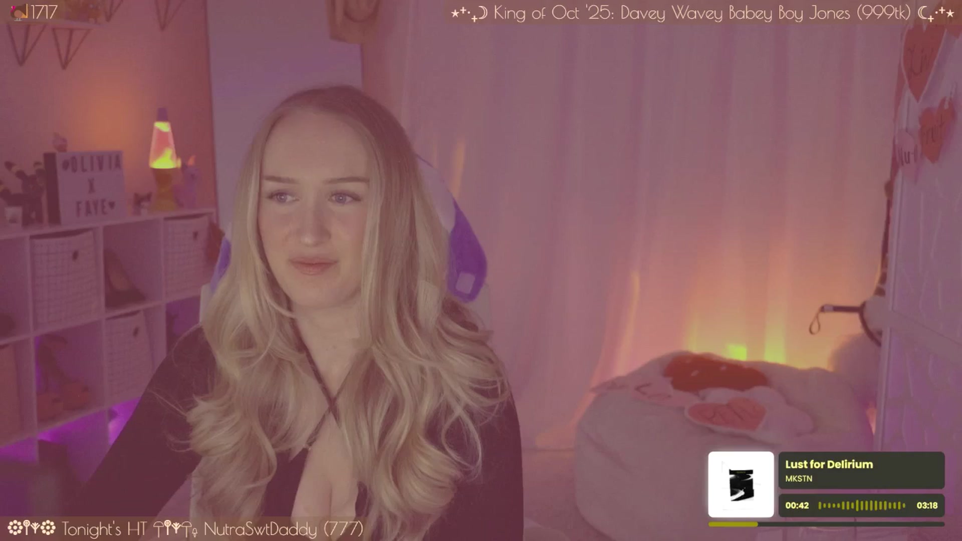 Gallery image thumbnail from OliviaxFaye's myfreecams stream on, 11/14/2025, 05:07 image 4 of 20