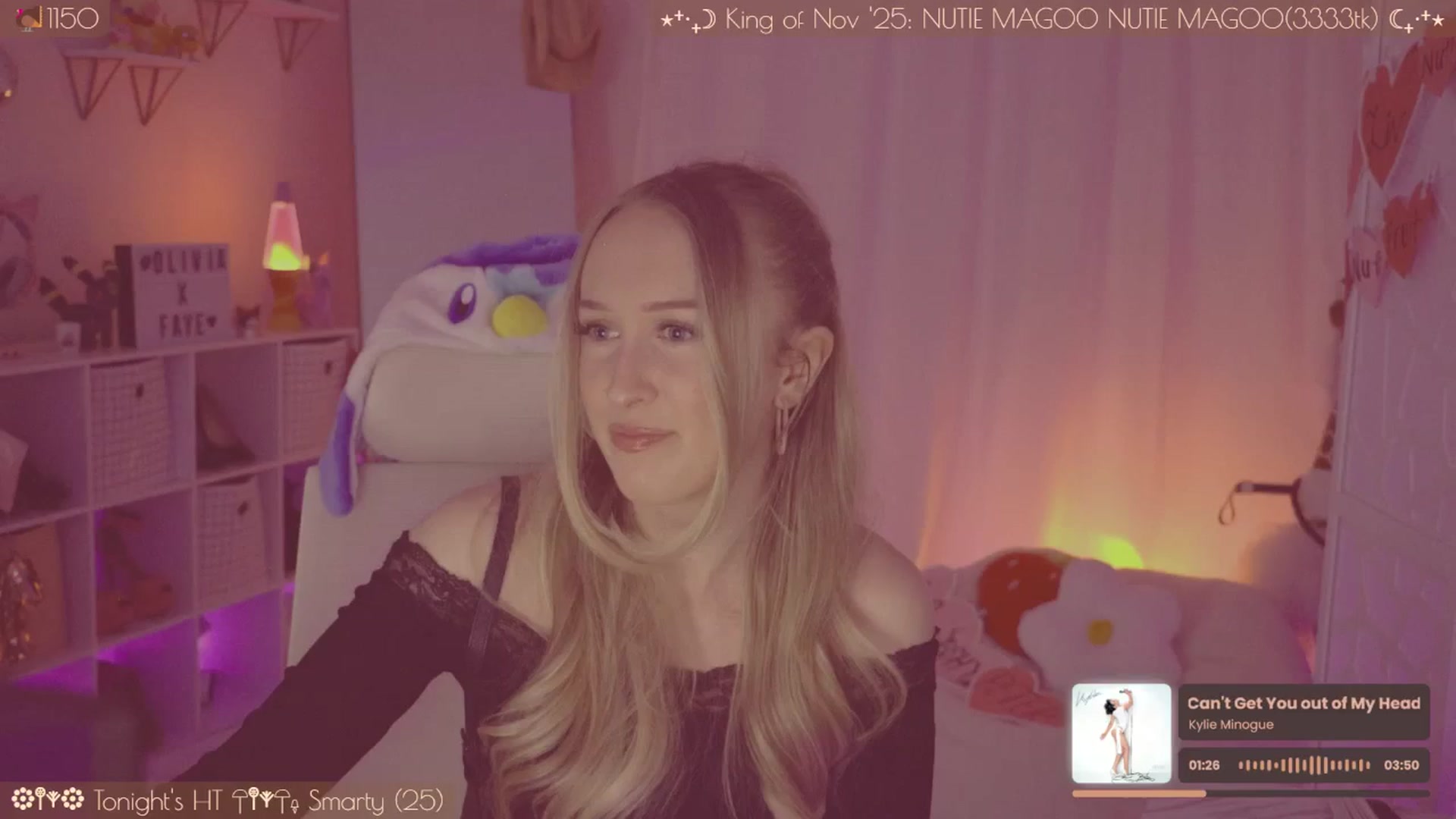Gallery image thumbnail from OliviaxFaye's myfreecams stream on, 11/15/2025, 05:40 image 1 of 20