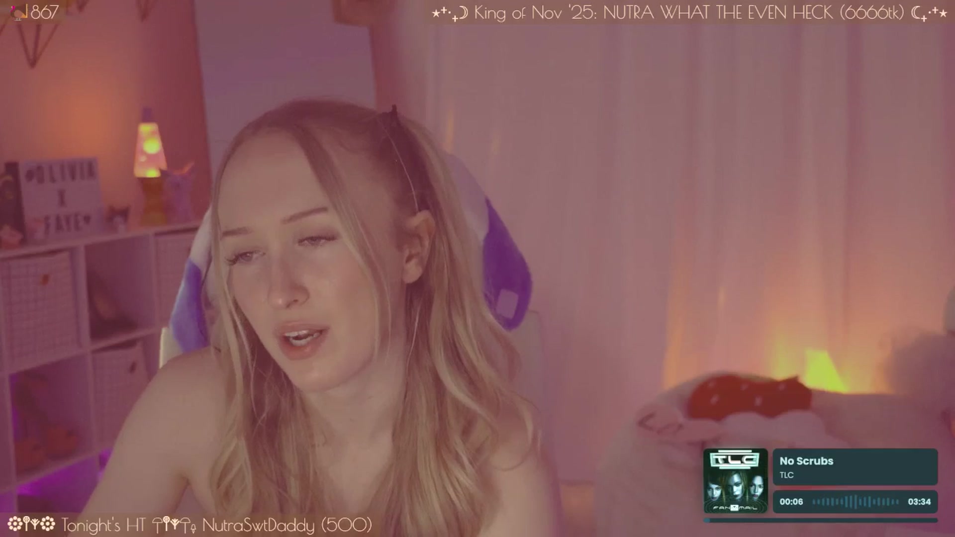 Gallery image thumbnail from OliviaxFaye's myfreecams stream on, 11/22/2025, 06:22 image 19 of 20