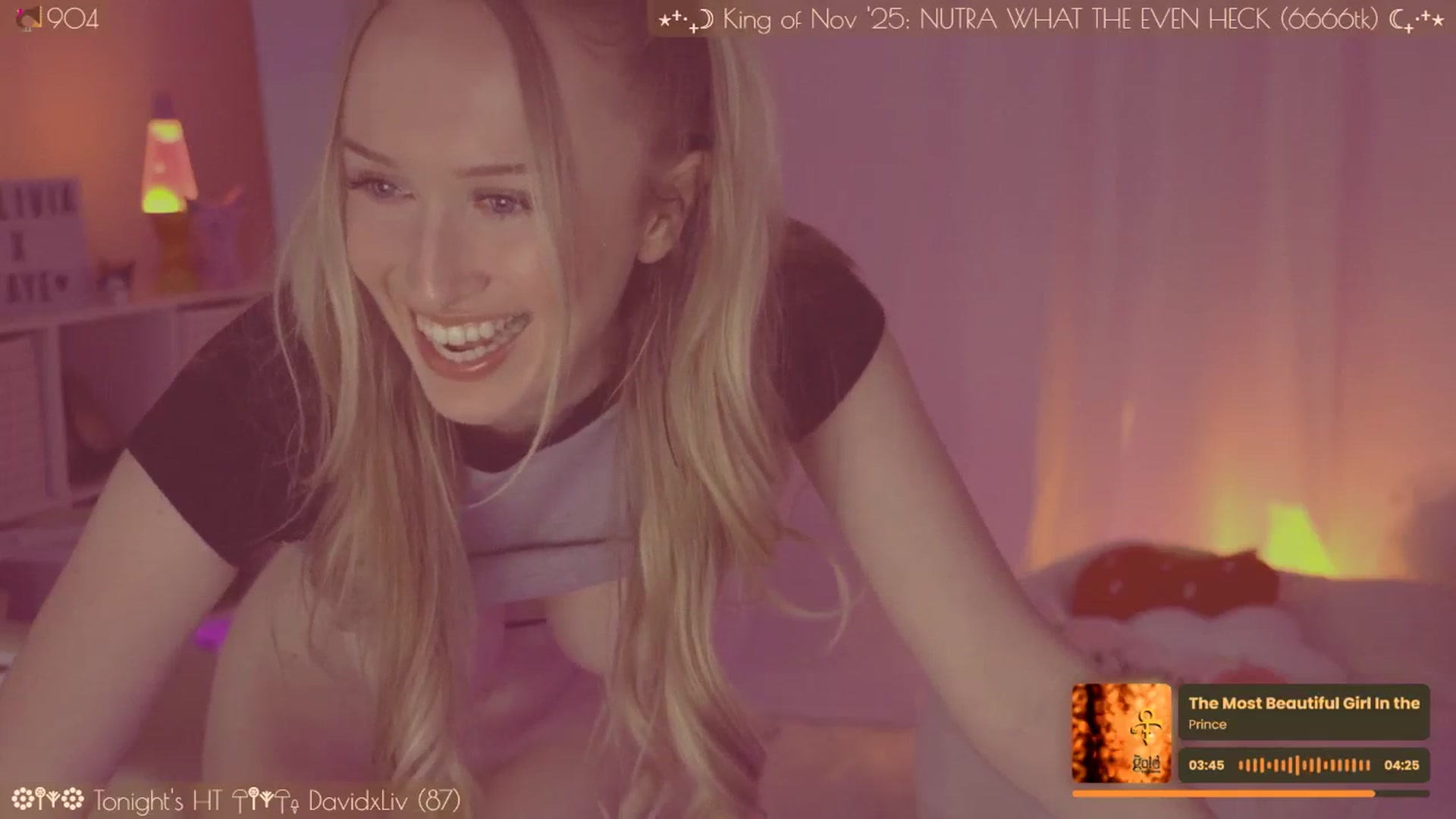 Gallery image thumbnail from OliviaxFaye's myfreecams stream on, 11/22/2025, 06:22 image 7 of 20